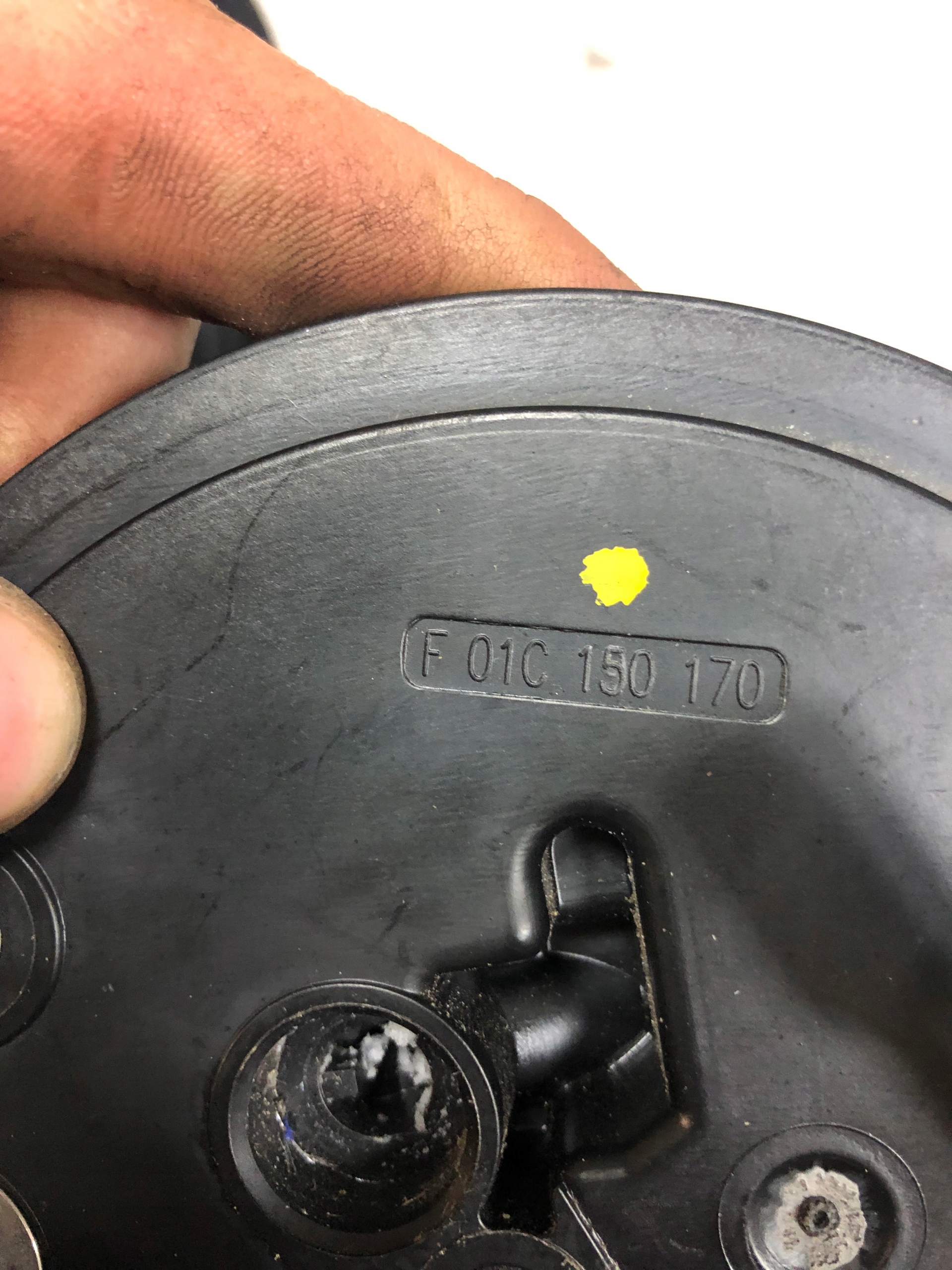 GRZAŁKA ADBLUE MERCEDES ML GL 166 F01C150170 Producent części Mercedes-Benz OE