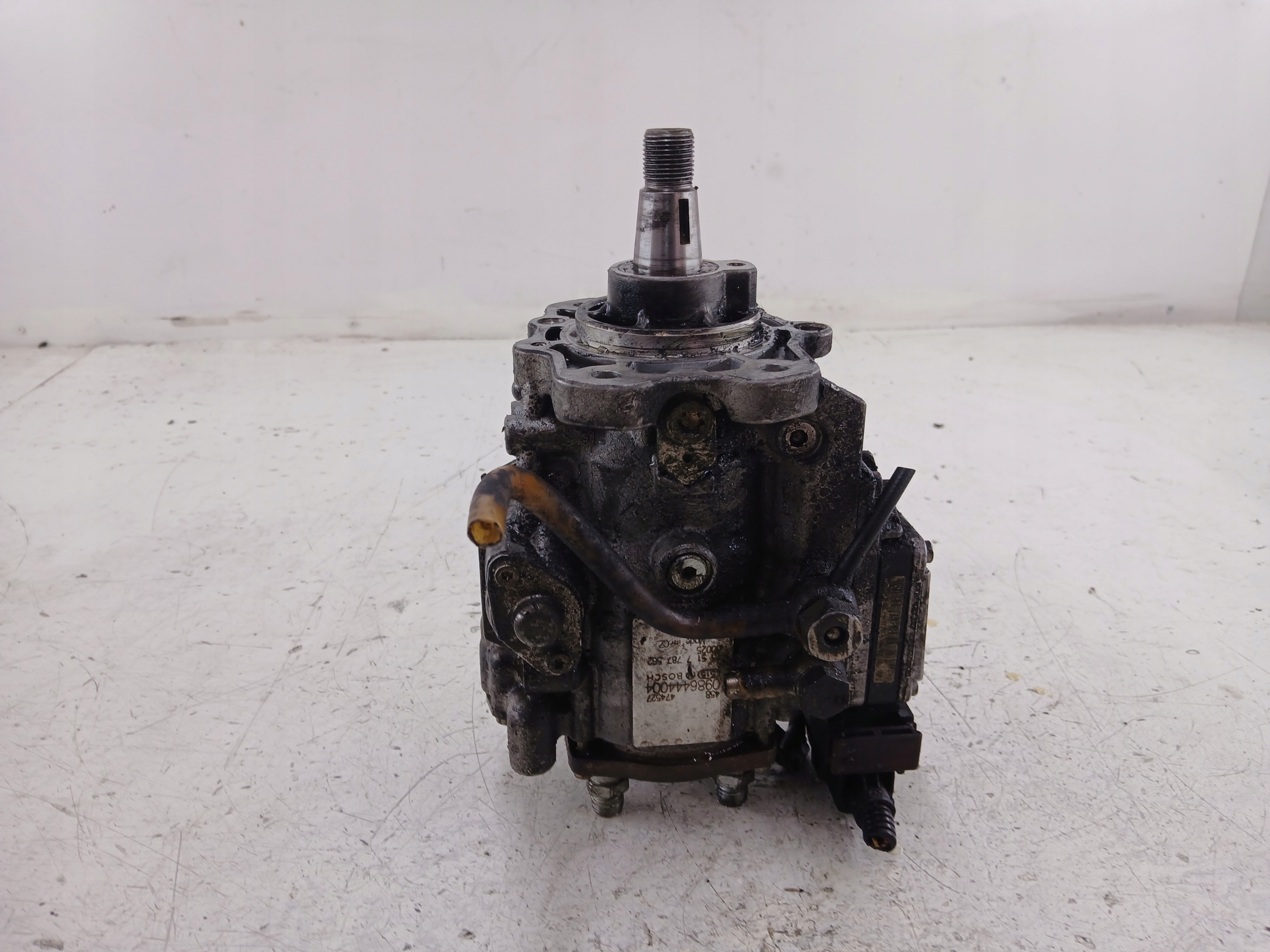 BMW E46 2.0 D injection pump 7787562