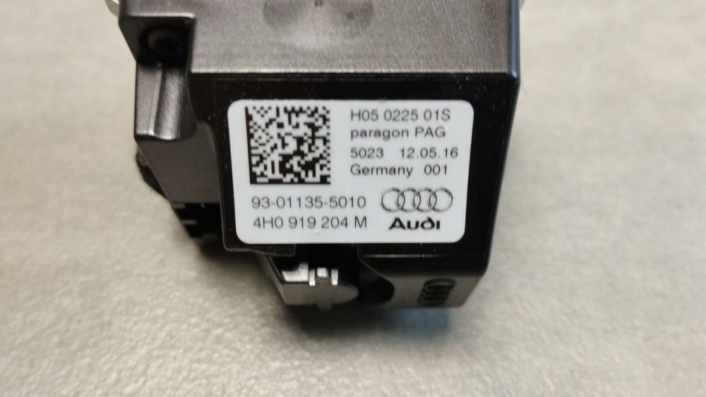 Audi A8 D4 4H clock consoles 4H0919204M