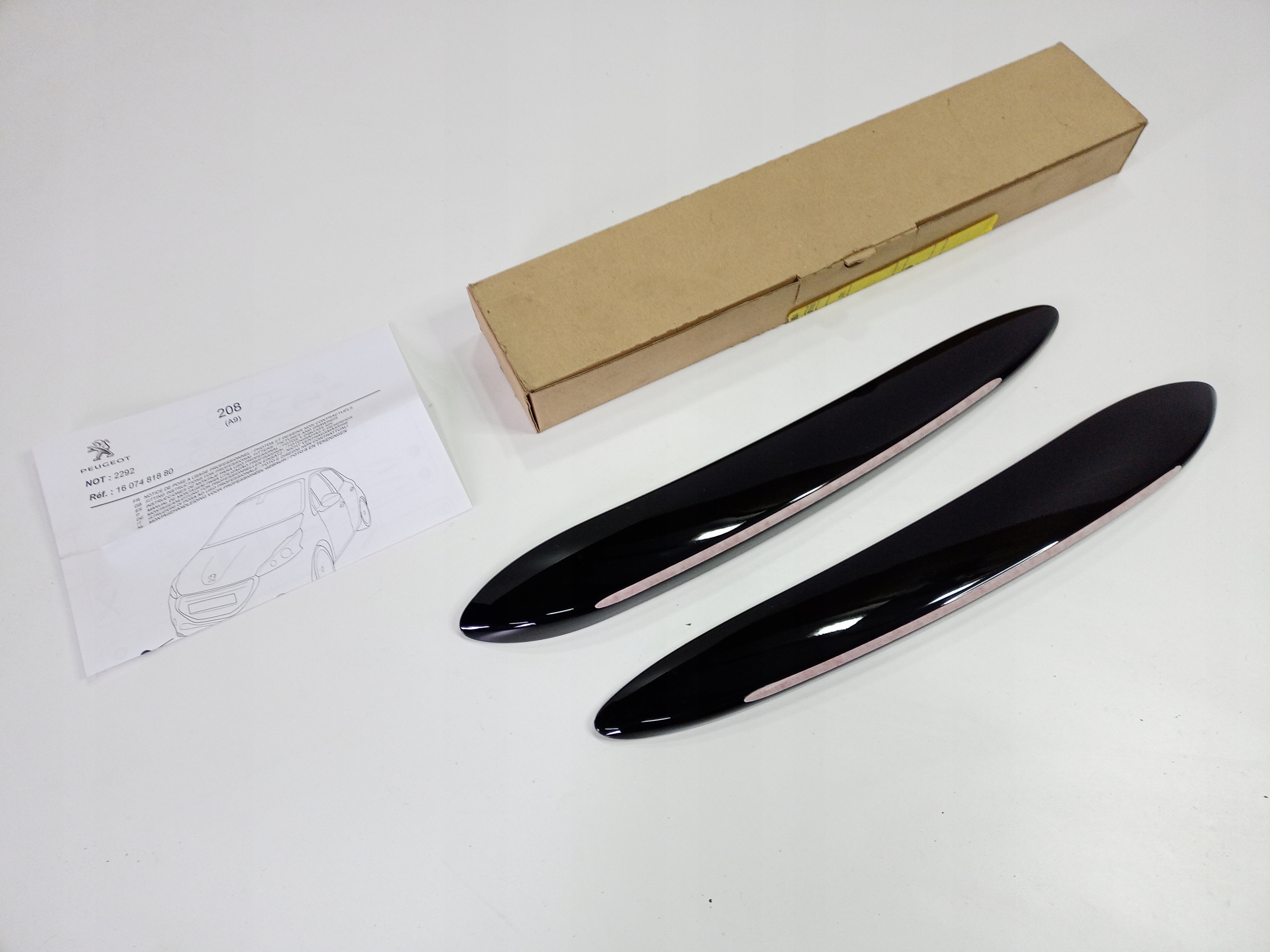 LISTWA ZDERZAKA SPOILER PRZÓD PEUGEOT 208