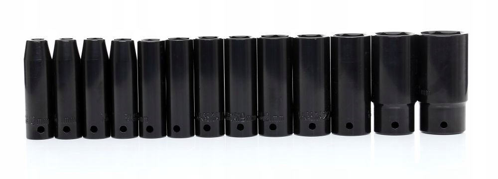 ZESTAW NASADEK UDAROWYCH 10 30 NASADKI UDAROWE 1 2 Weight with packaging 4 kg