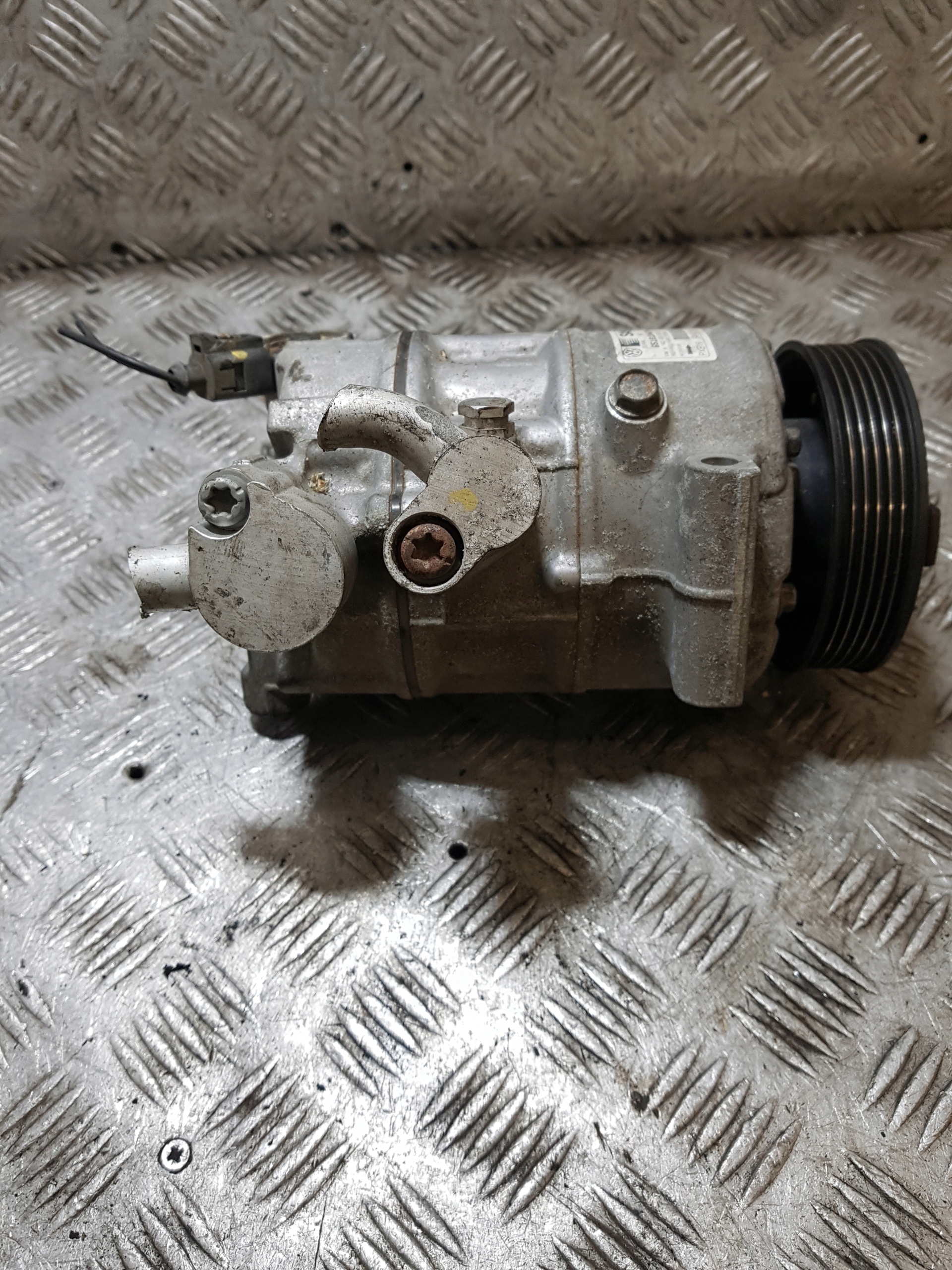 Klimakompressor klimaanlage VOLKSWAGEN PASSAT B6 1K0820808D