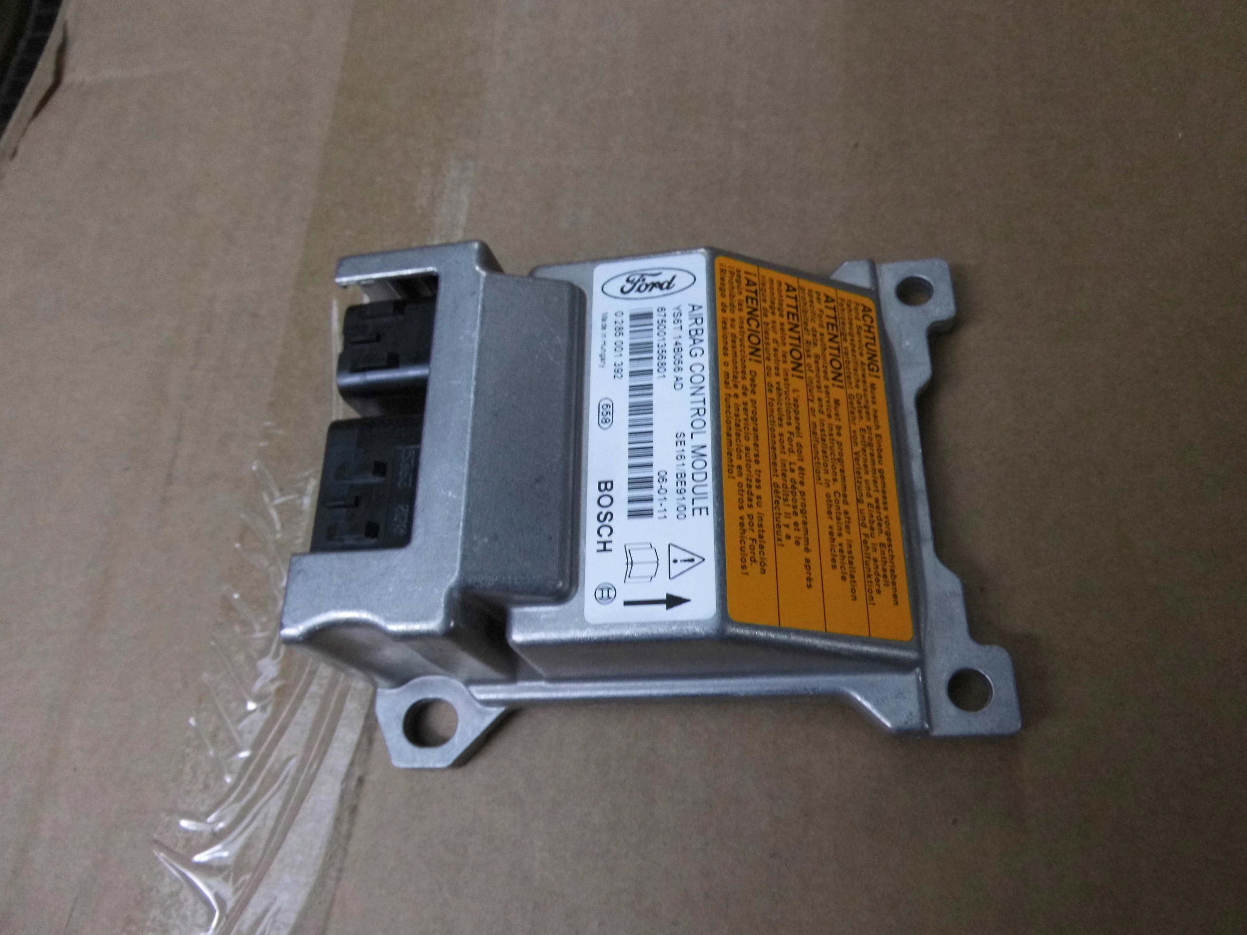 Ford OE YS6T14B056AD