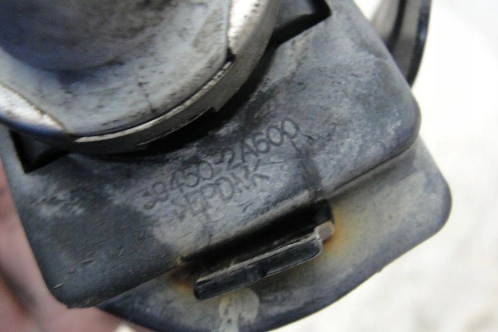 Hyundai i40 2012 клапан Давление