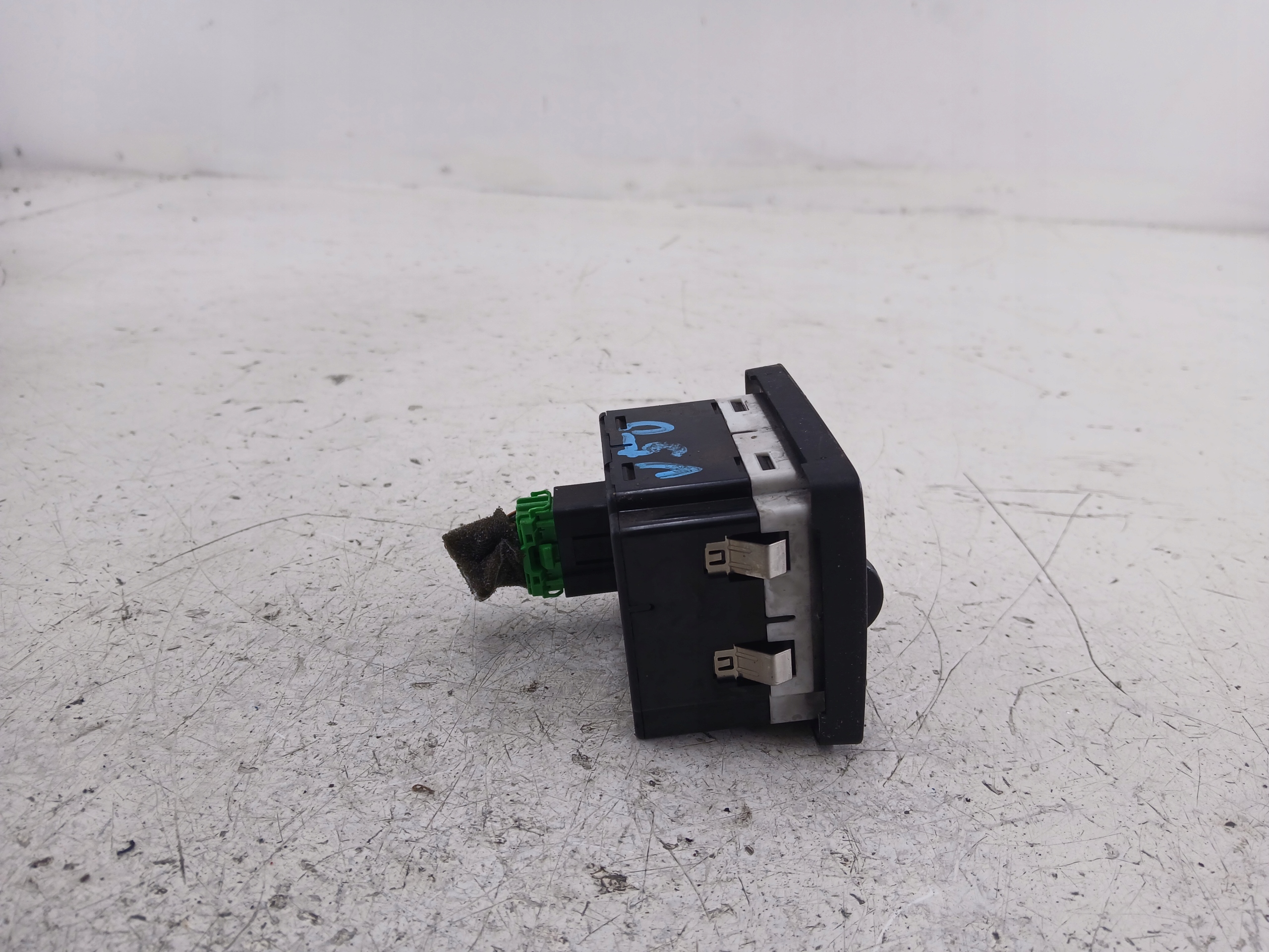 VOLVO V50 S40 II switch switch of the lights 30739298