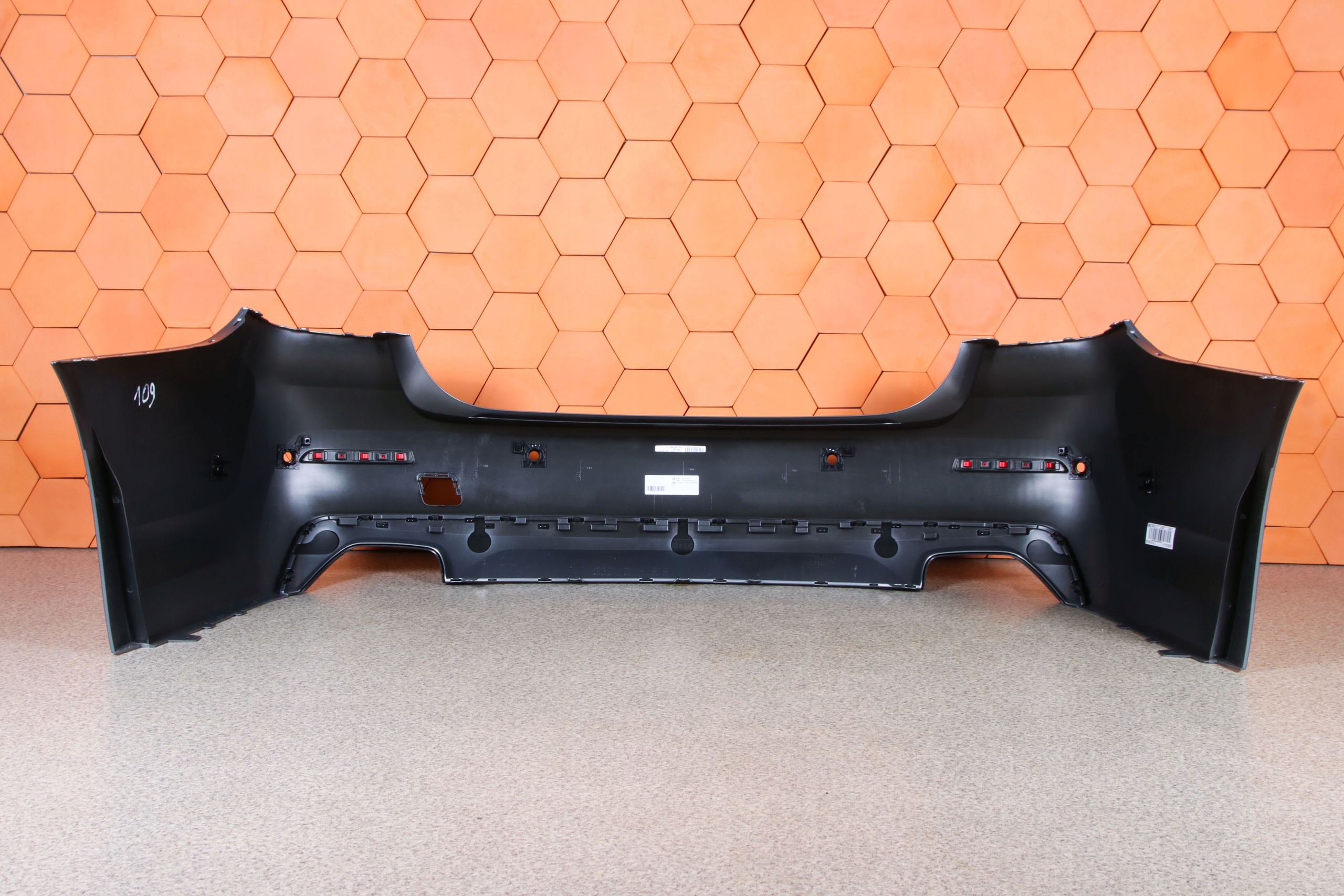 BMW G30 LCI bumper rear part rear 6xPDC colour C4W