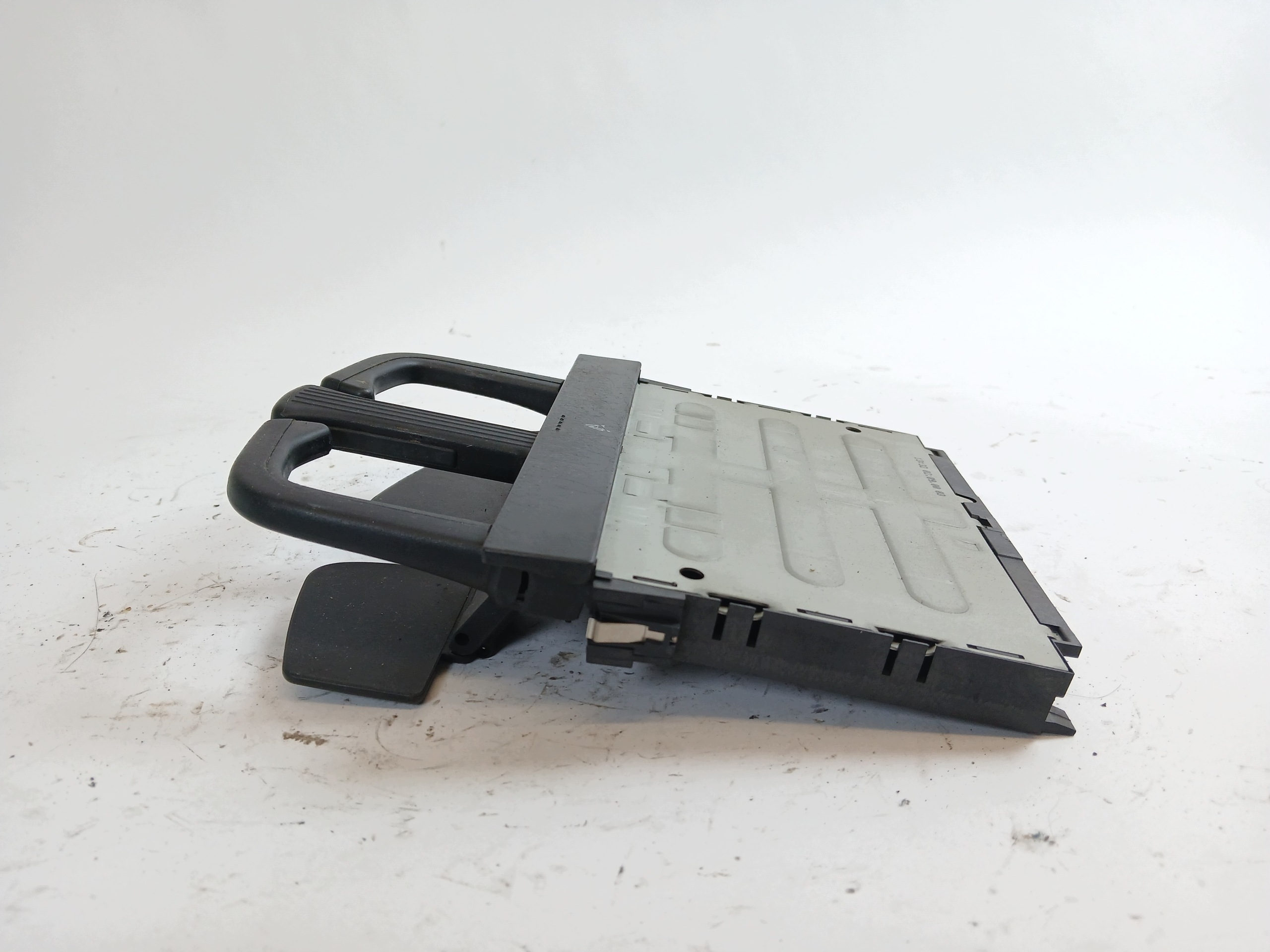 VW GOLF IV bracket for KUBEK CUPHOLDER 1J0858601B