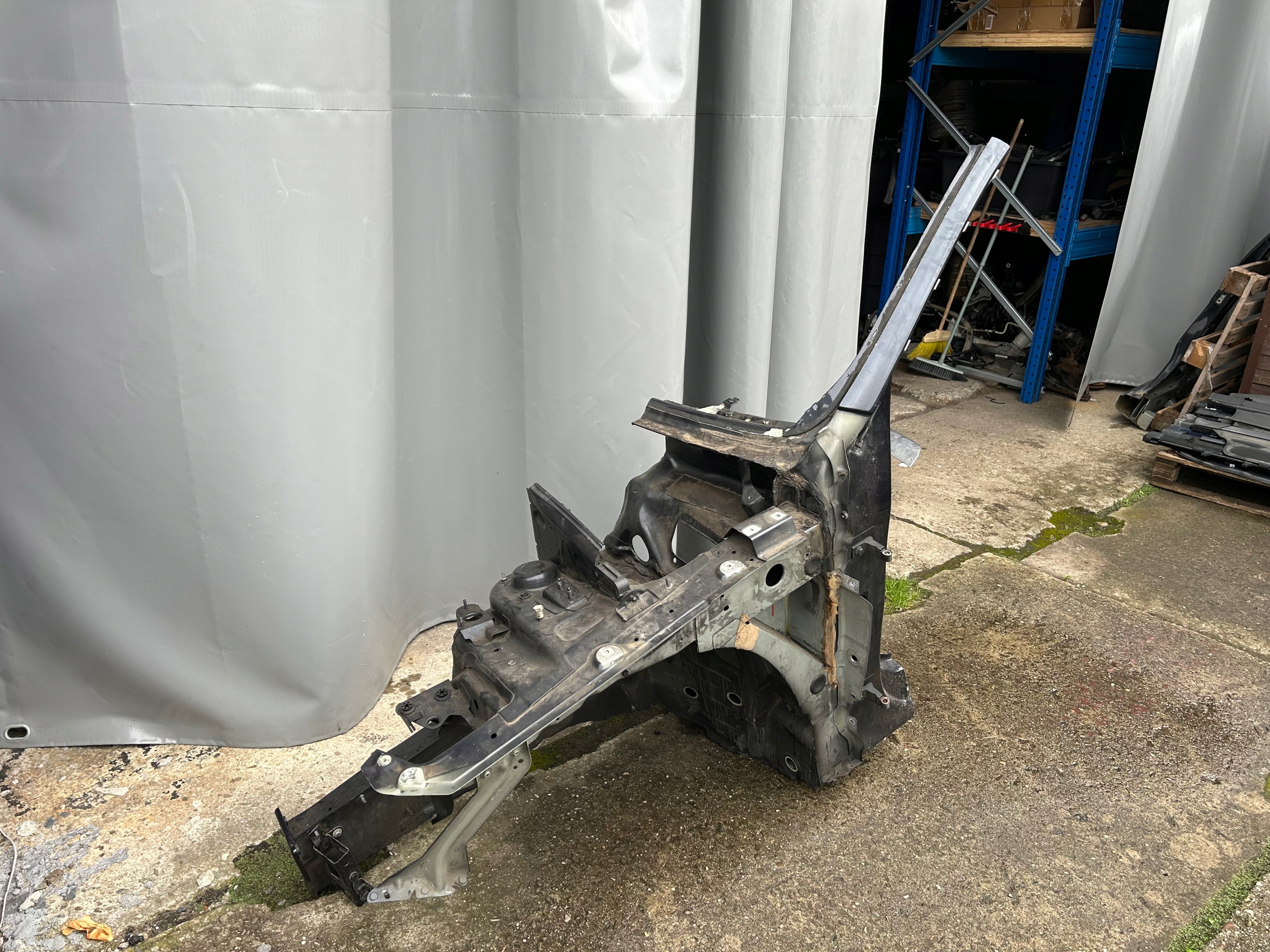 Audi Q5r 4x4 2009-2016 четвертина перед передня ліва