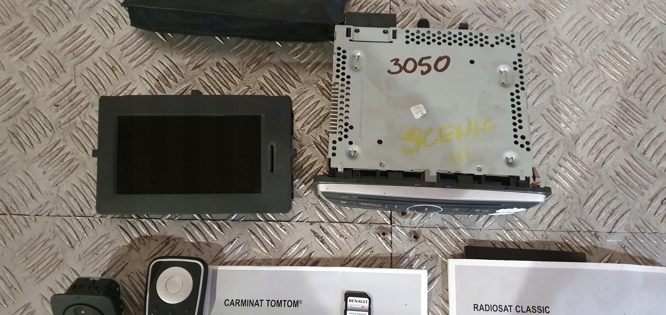 tomtom 259154618R renault SCENIC III