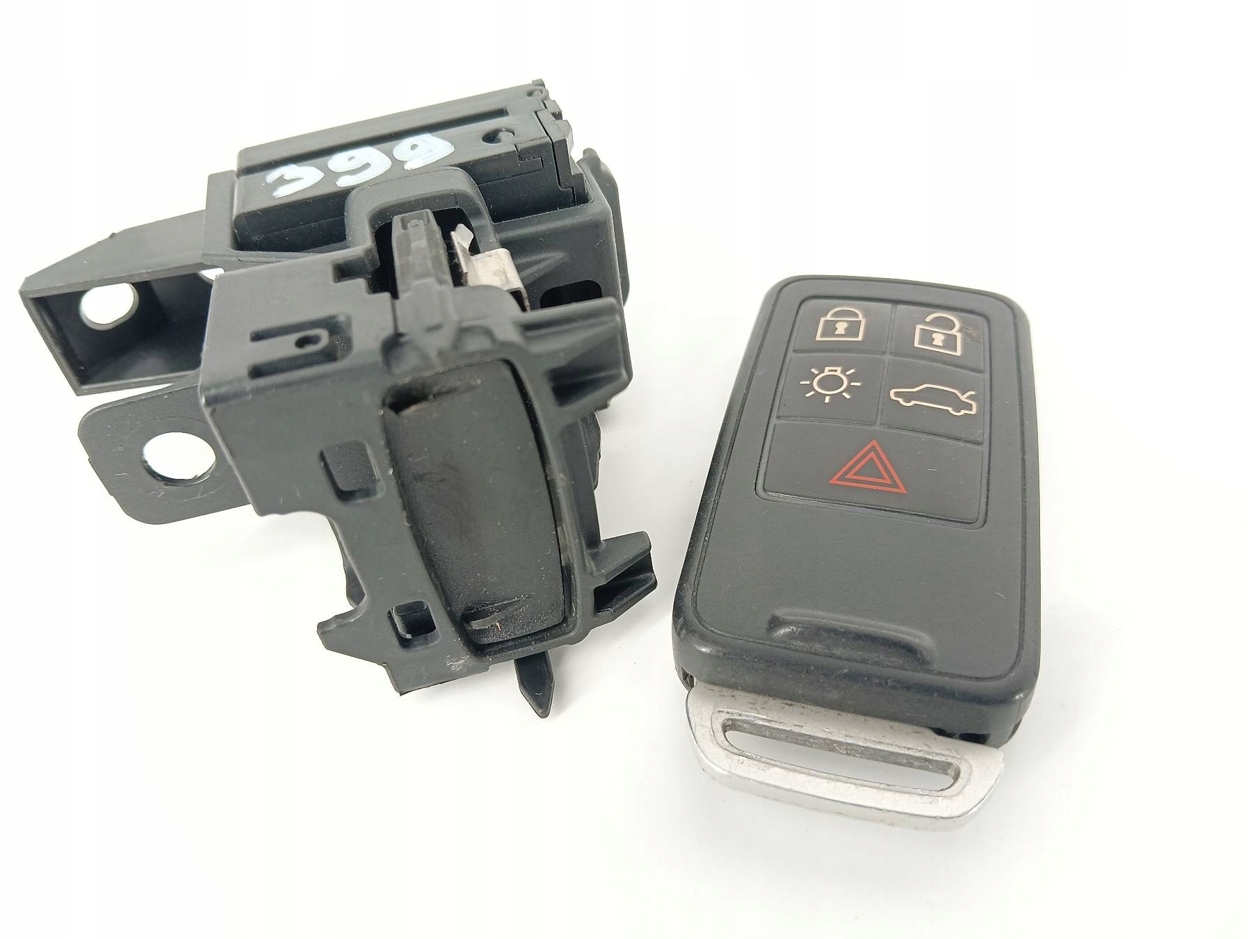 ignition 28227917 Volvo V40 II (2012-2019)