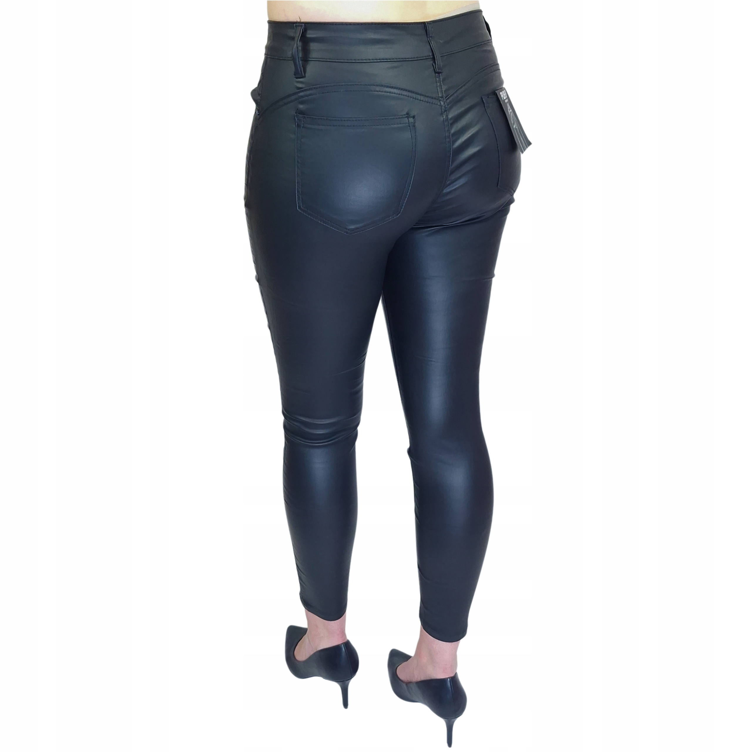 SPODNIE WOSKOWANE DAMSKIE RURKI PUSH UP EKO SKÓRA CZARNE MODELUJĄCE Rozmiar 40