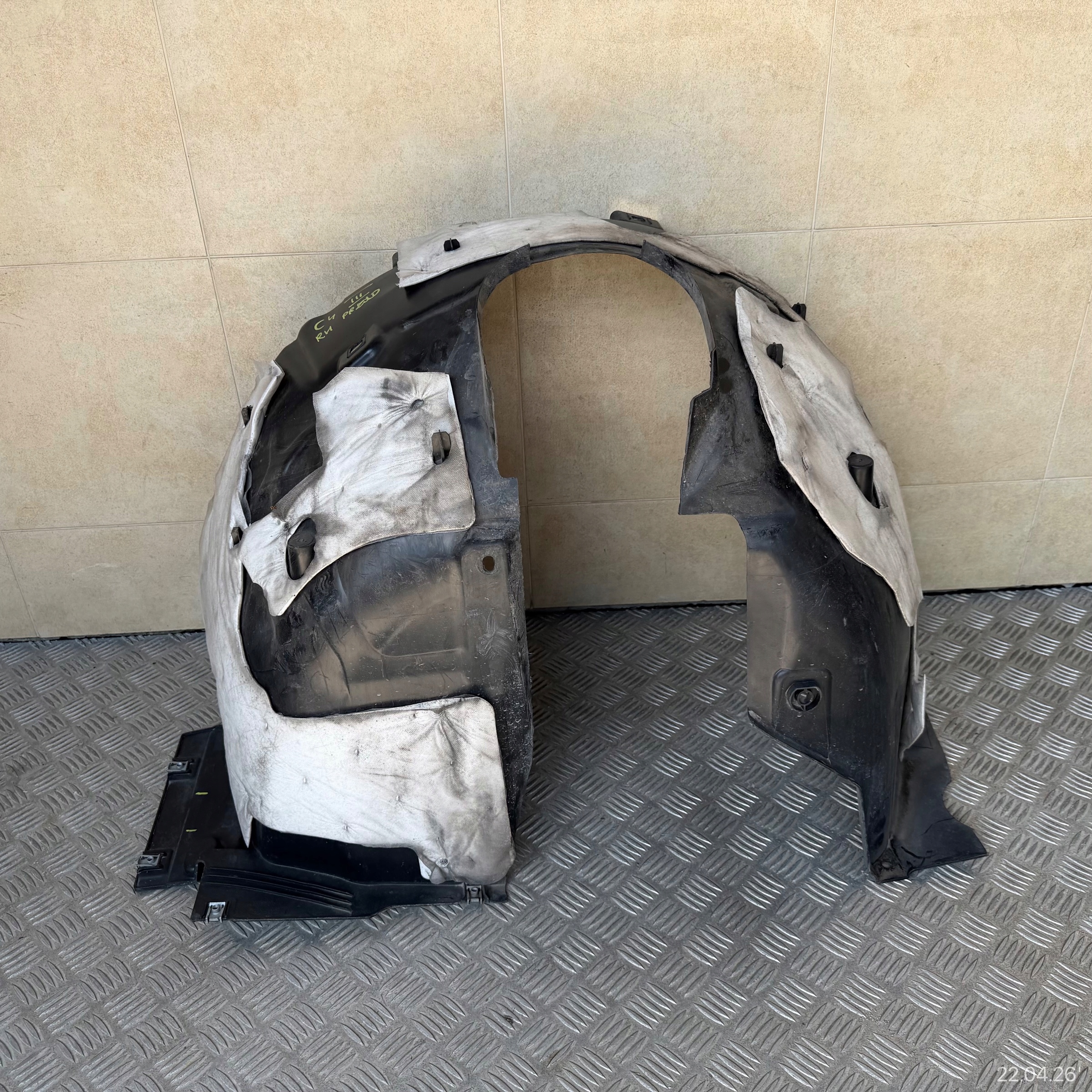 mudguard front right CITROEN C4 X C4 III 2022 ROK 9831258480