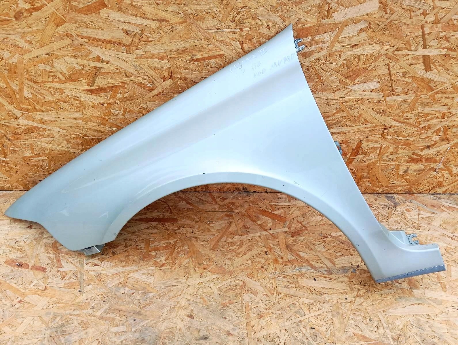 fender left front Renault Laguna II 02r MV190