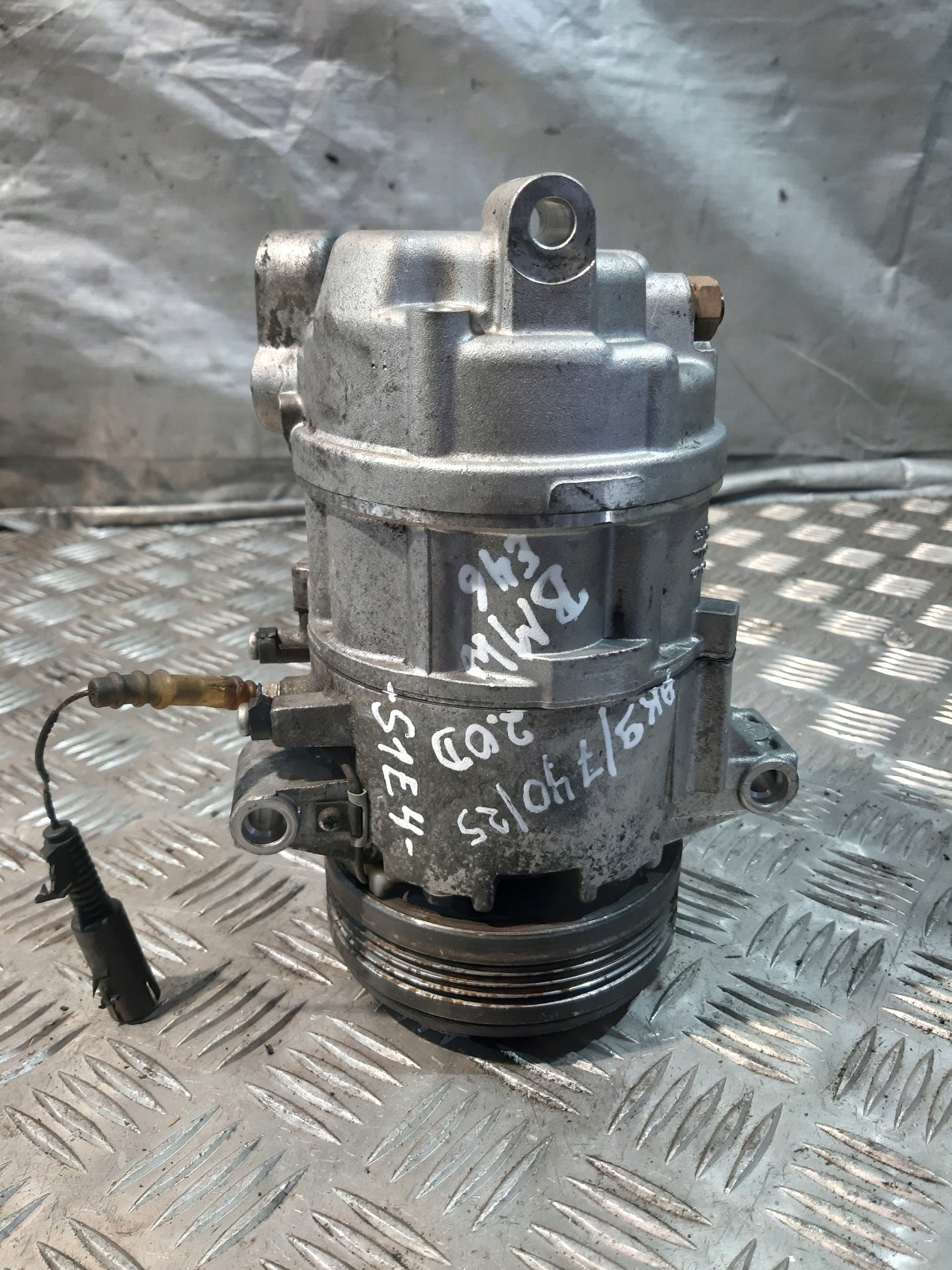 compressor of the air conditioning compressor; 64526905643 BMW 3 E46 2.0d