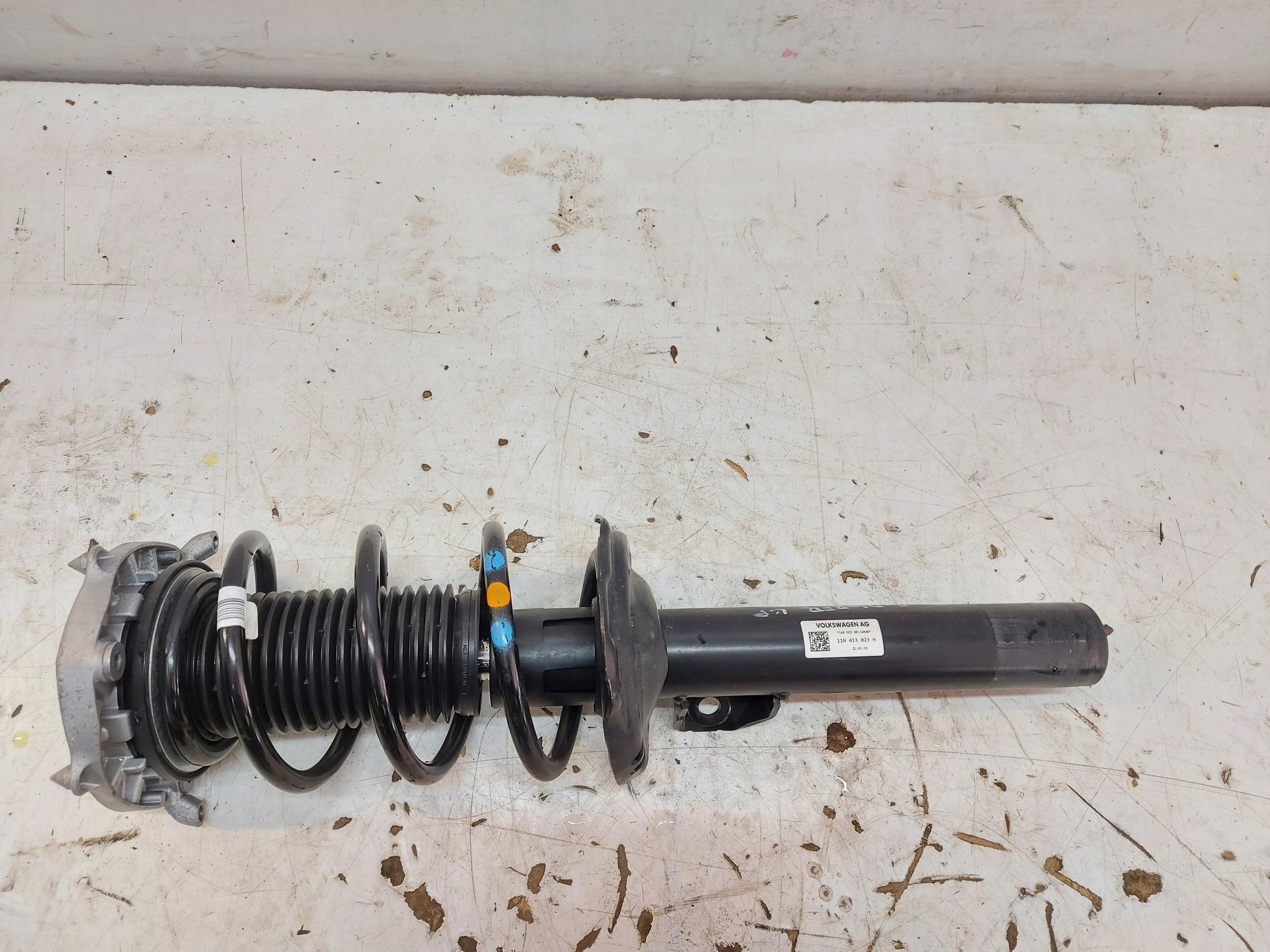 Ford Explorer Capri VII R2KB shock absorber front left 11N413023H