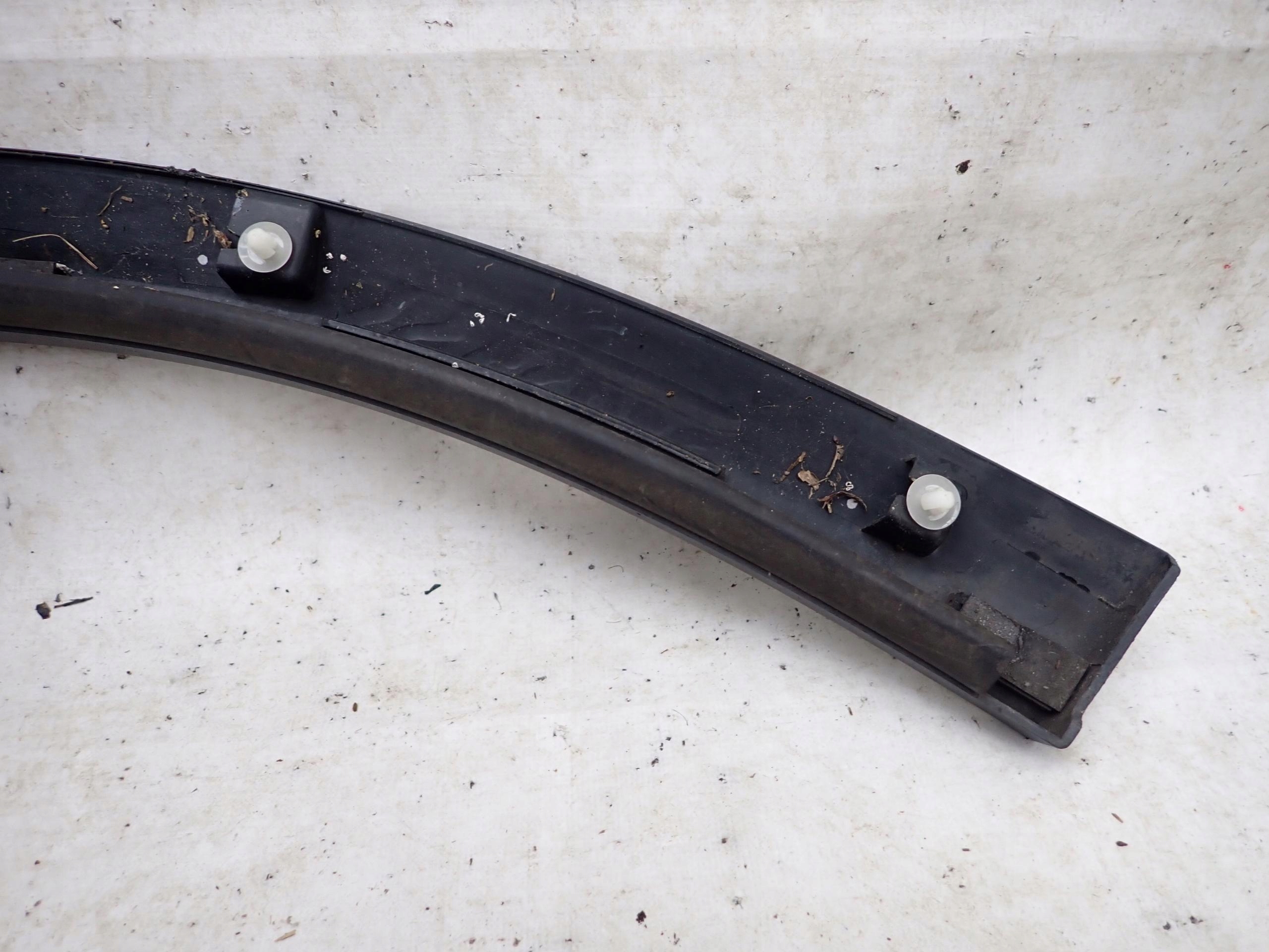 TESLA MODEL X 15-> moulding cap left rear part