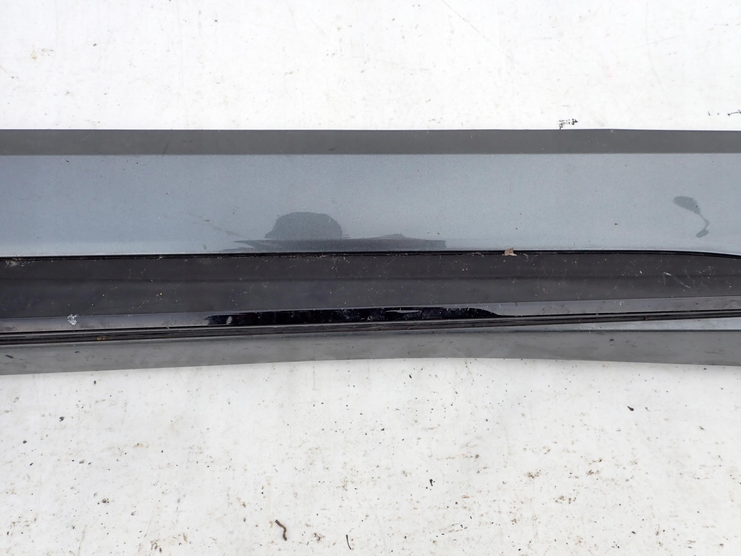AUDI Q3 II 83A S-LINE 18- moulding door right front front