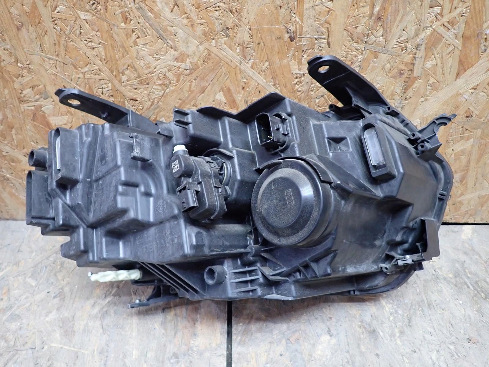 light left REFLEKTOR left LED DACIA DUSTER 2 II HM LIFT 21-24R 260602287R