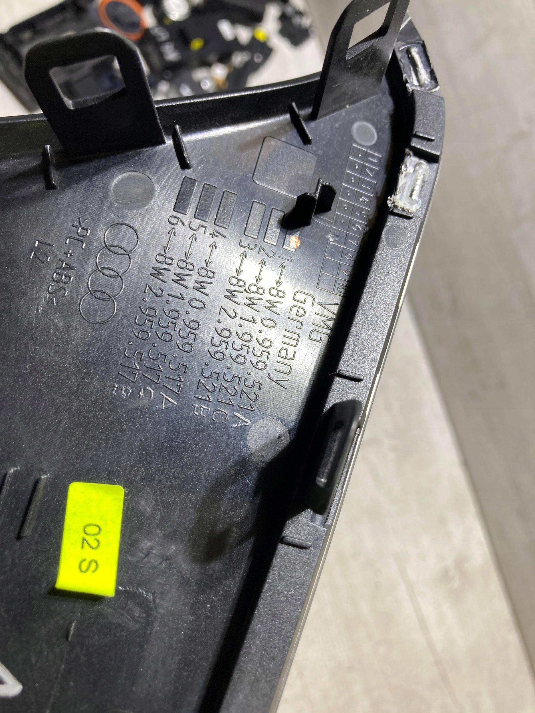 Audi A4 S4 B9 2016 ручка двери внутренняя