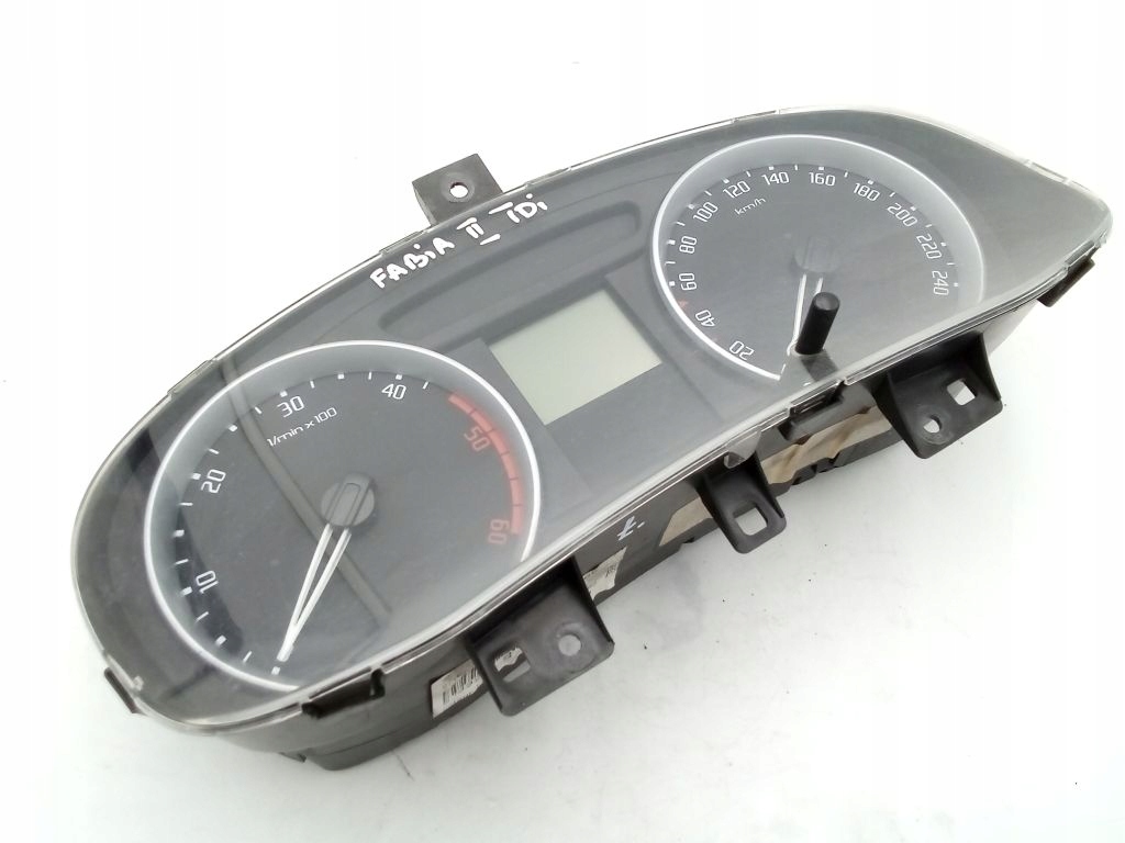 Skoda Fabia II 2 dials dials predkosciomierz 5J0920810C