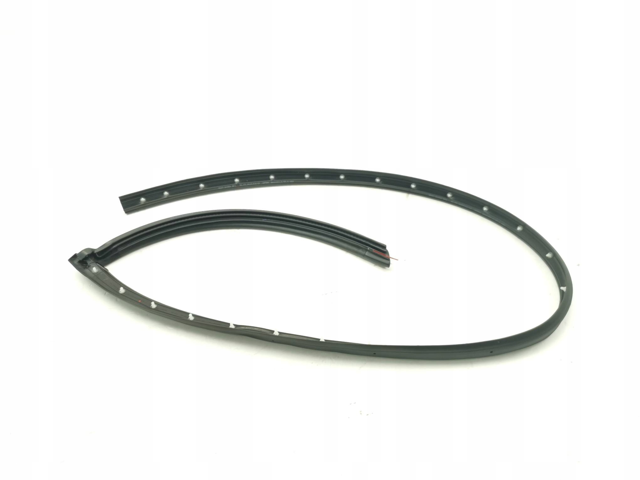 NOWA ORG USZCZELKA DRZWI LEWA SKODA KAROQ SEAT ATECA 575839119C