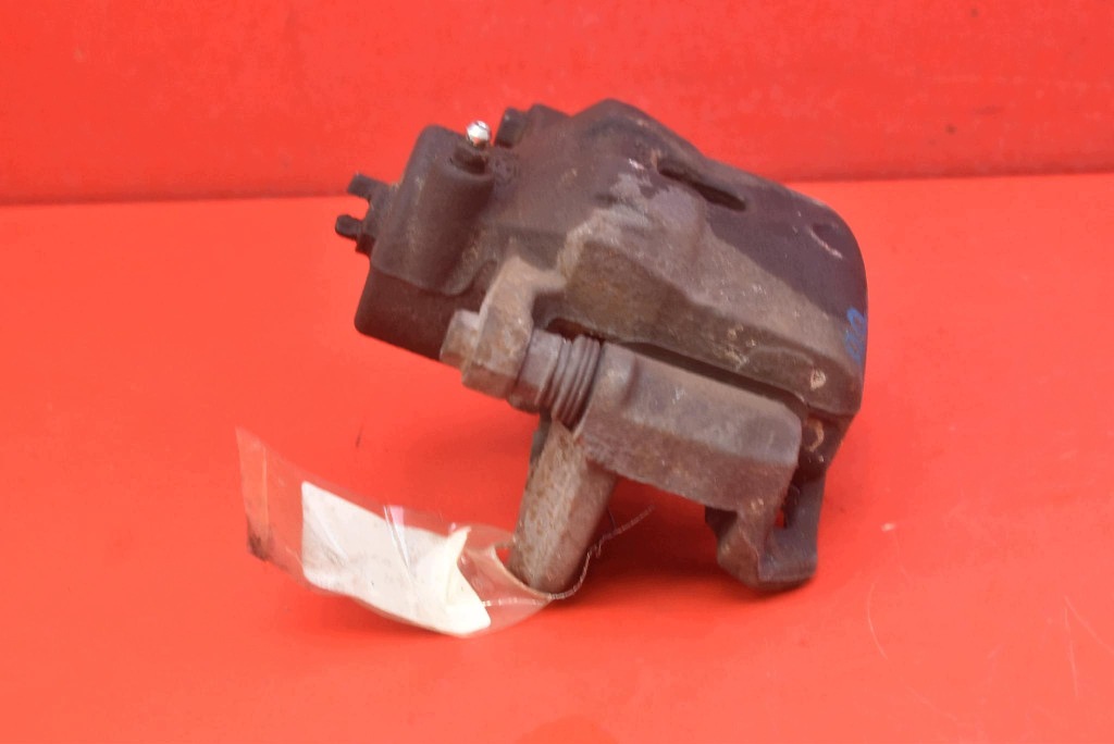 caliper brake right front KIA CEED 3 III 1.4 16V 100 KM 18-20
