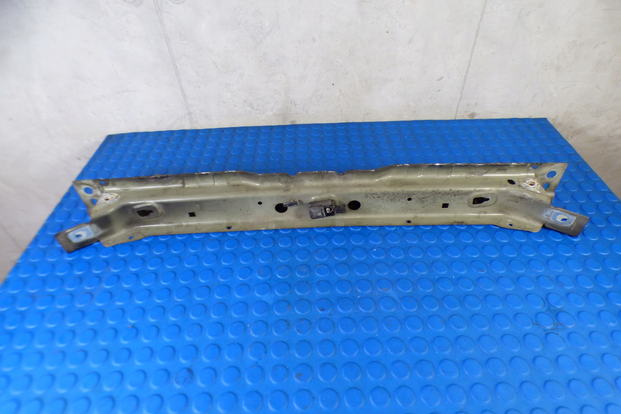 pillar upper front tension belt Z22Y OPEL INSIGNIA A