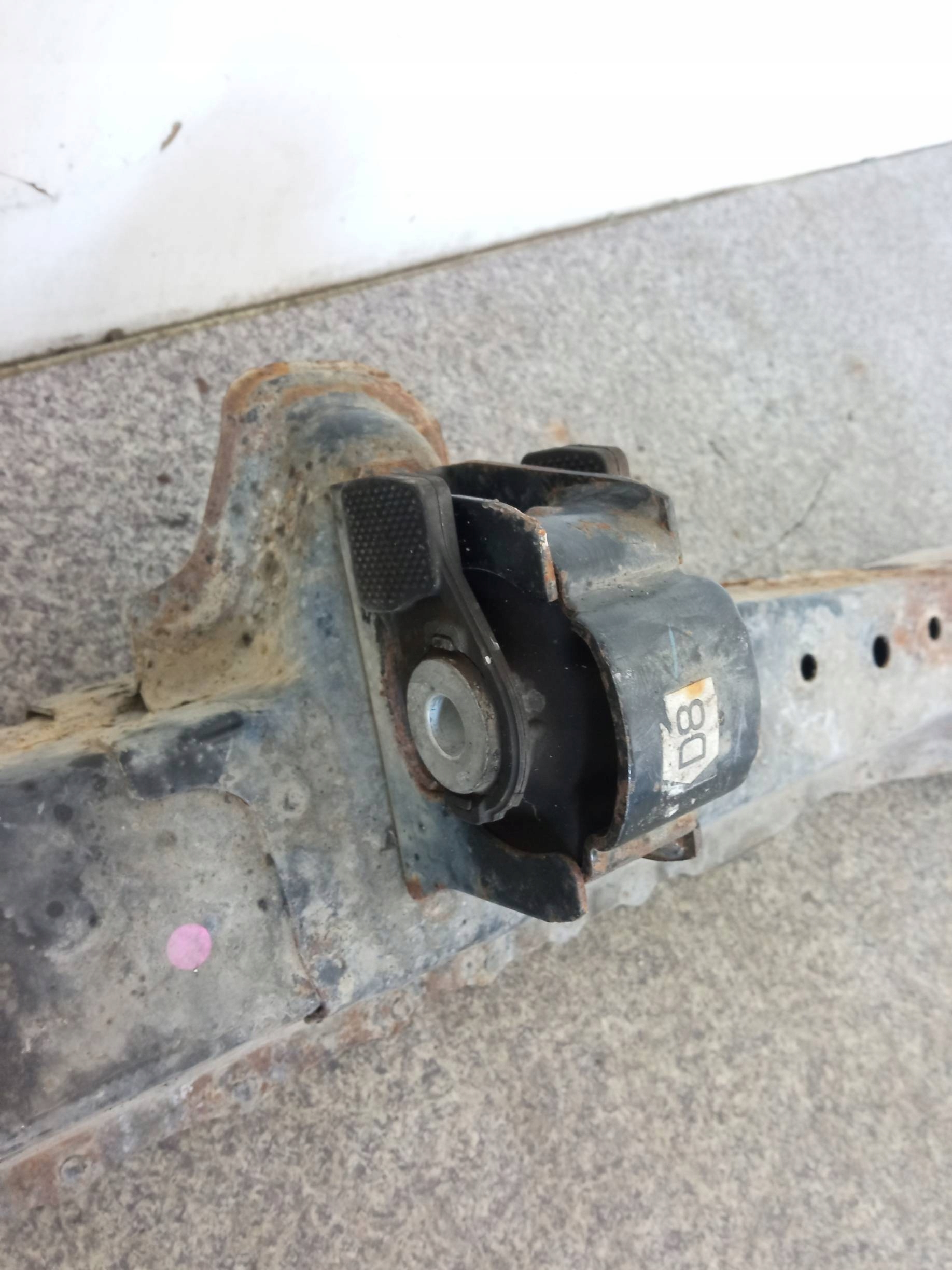 axle beam sider console below engine 300H HYBRID Lexus NX and (2014- 2021 )