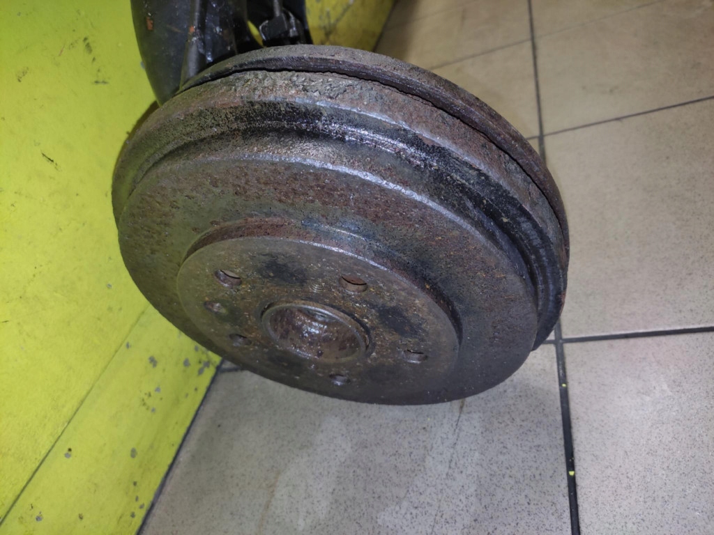 FIAT SEDICI Achsträger heck