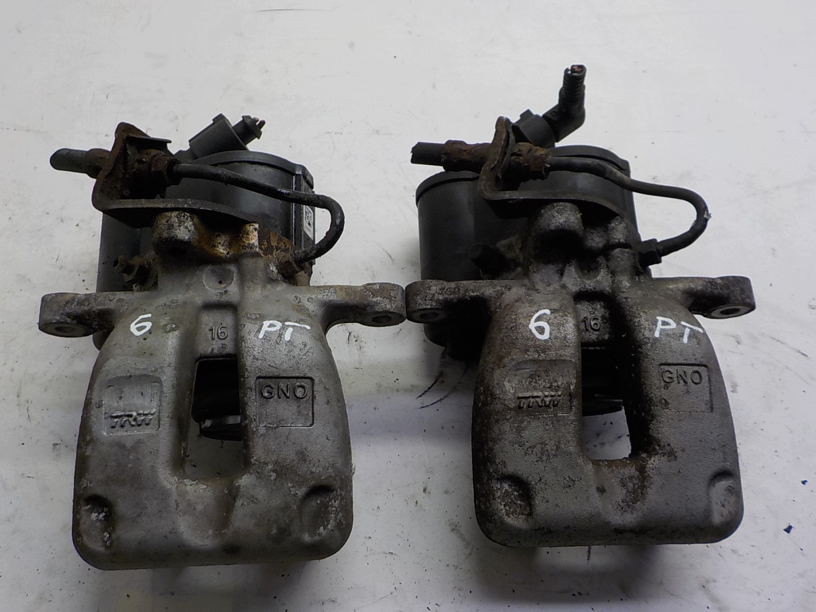 VW PASSAT B6 caliper brake right rear part rear electrical