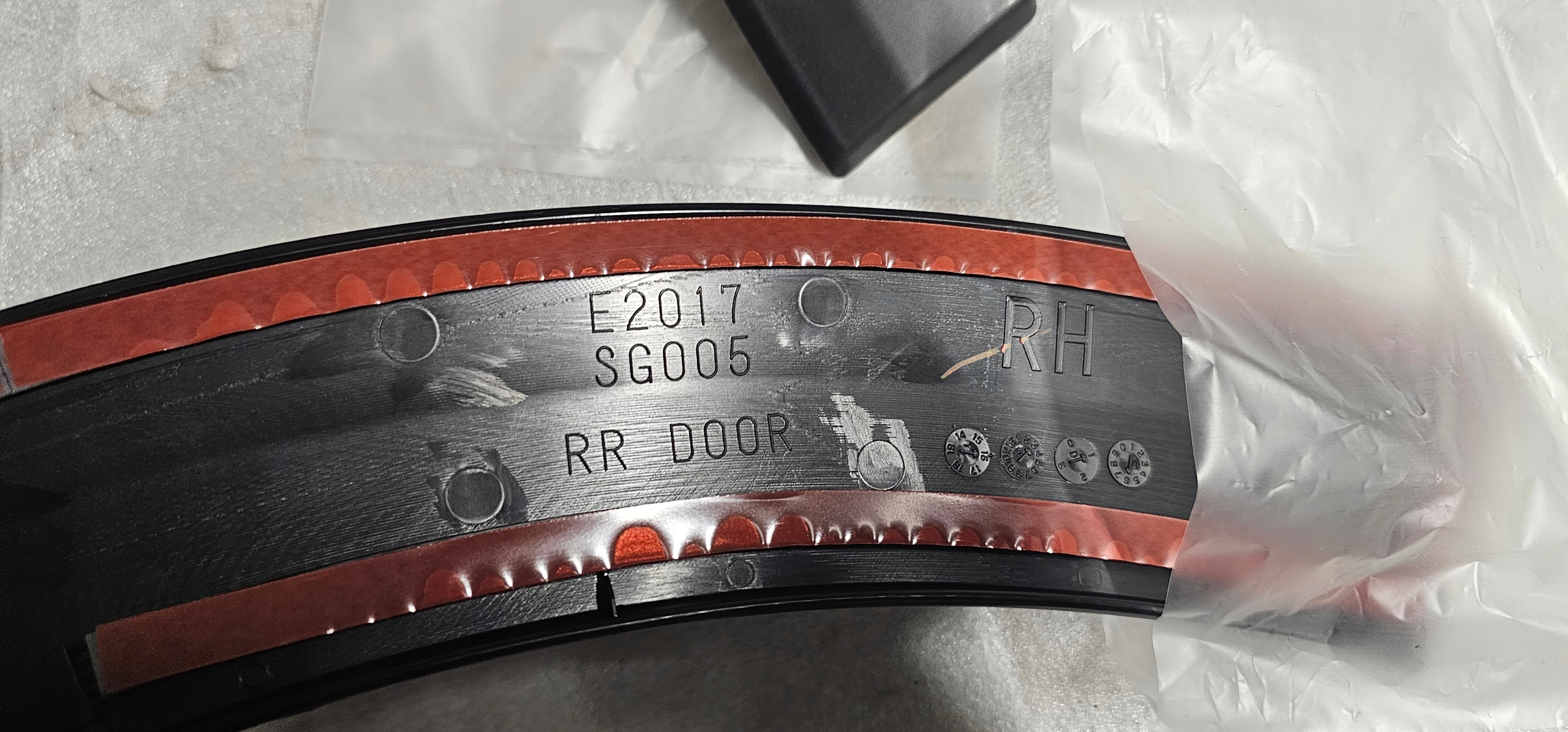 E2010SG020 Распределительные коробки subaru Forester IV