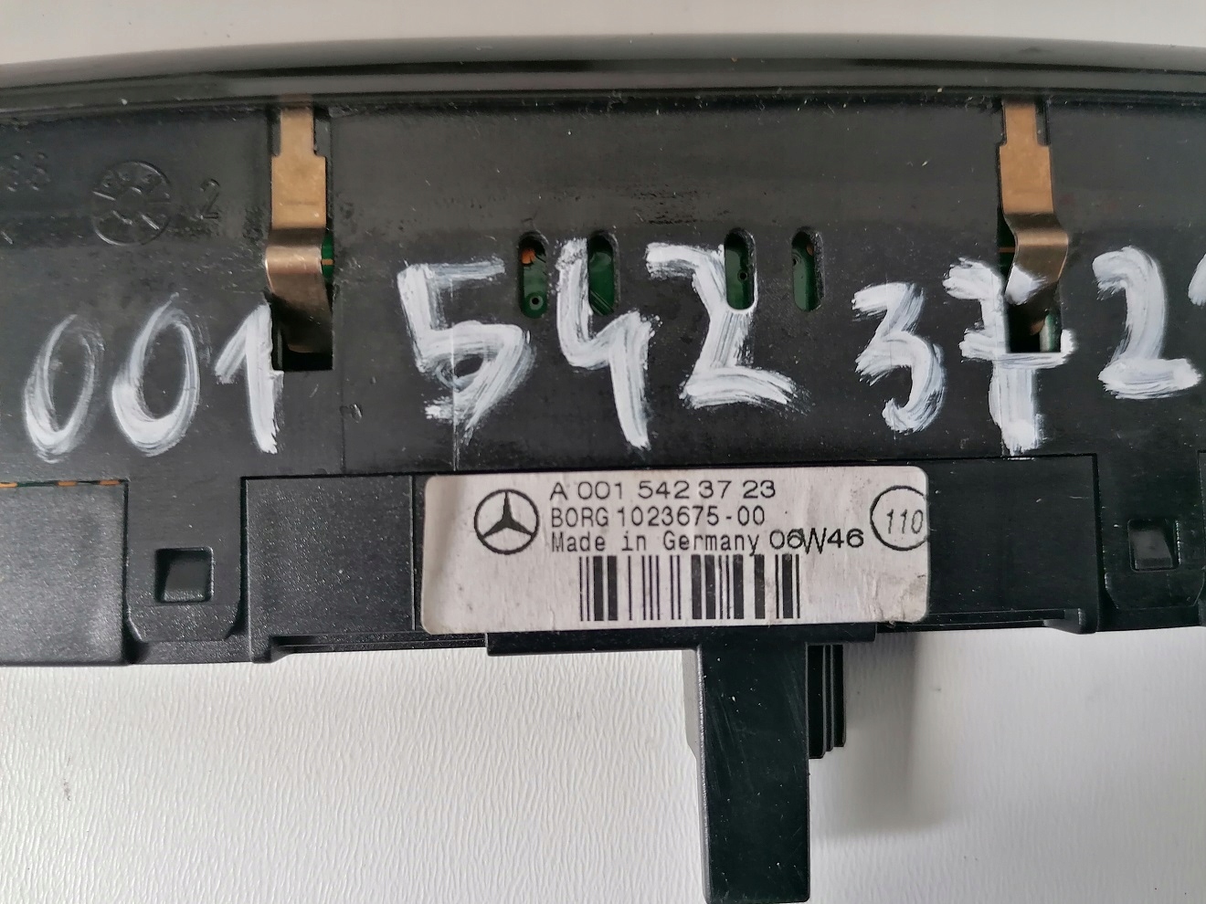 MERCEDES W211 E-KLASA WYSWIETLACZ PDC A0015423723 Numer katalogowy producenta A0015423723 WYSWIETLACZ