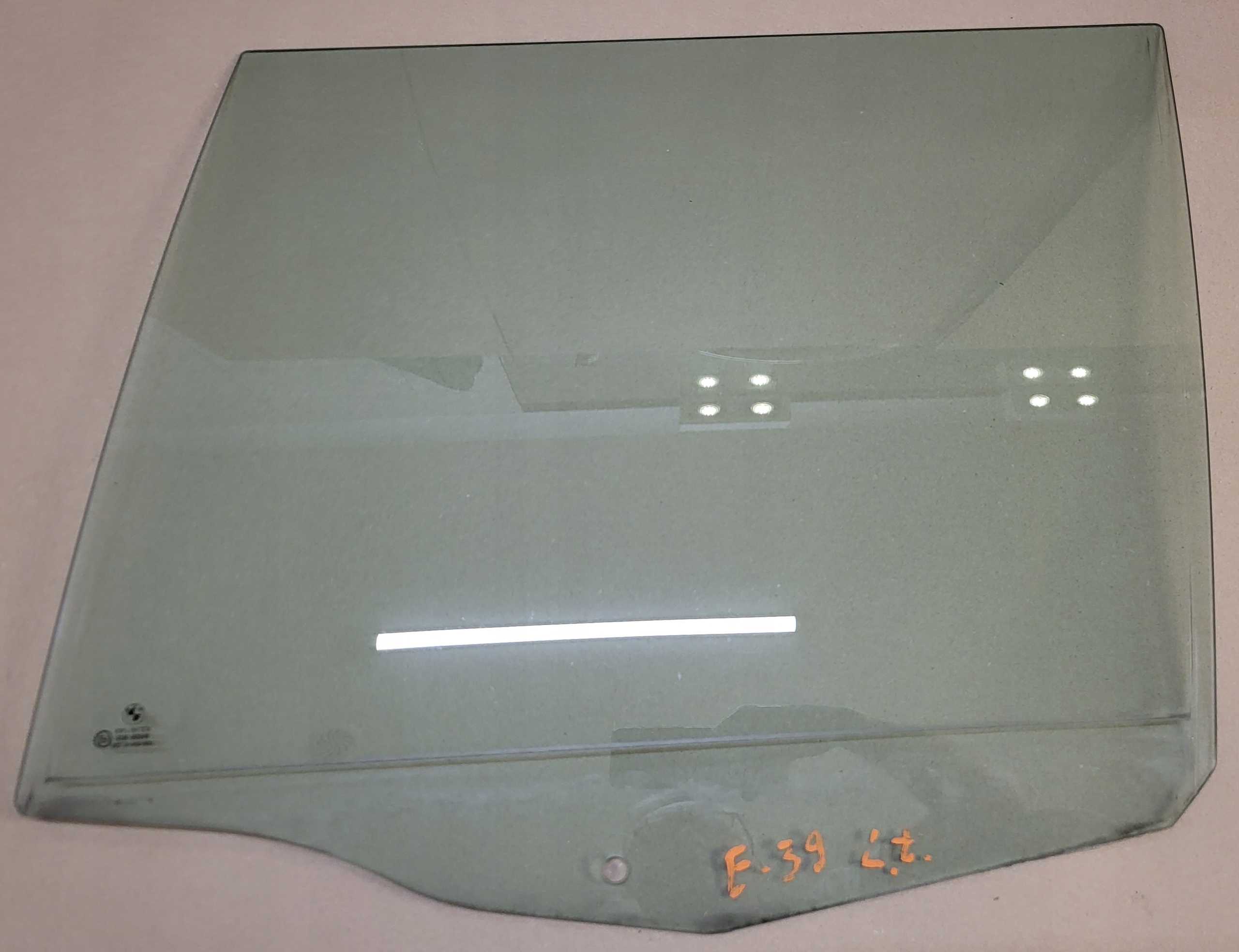 window side Z door left rear part BMW 5 E39 TOURING KOMBI OE