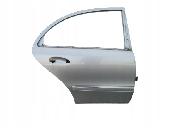 MERCEDES E W211 02-09 DRZWI PRAWY TYŁ SEDAN PRZED LIFTEM KOD LAK: C775