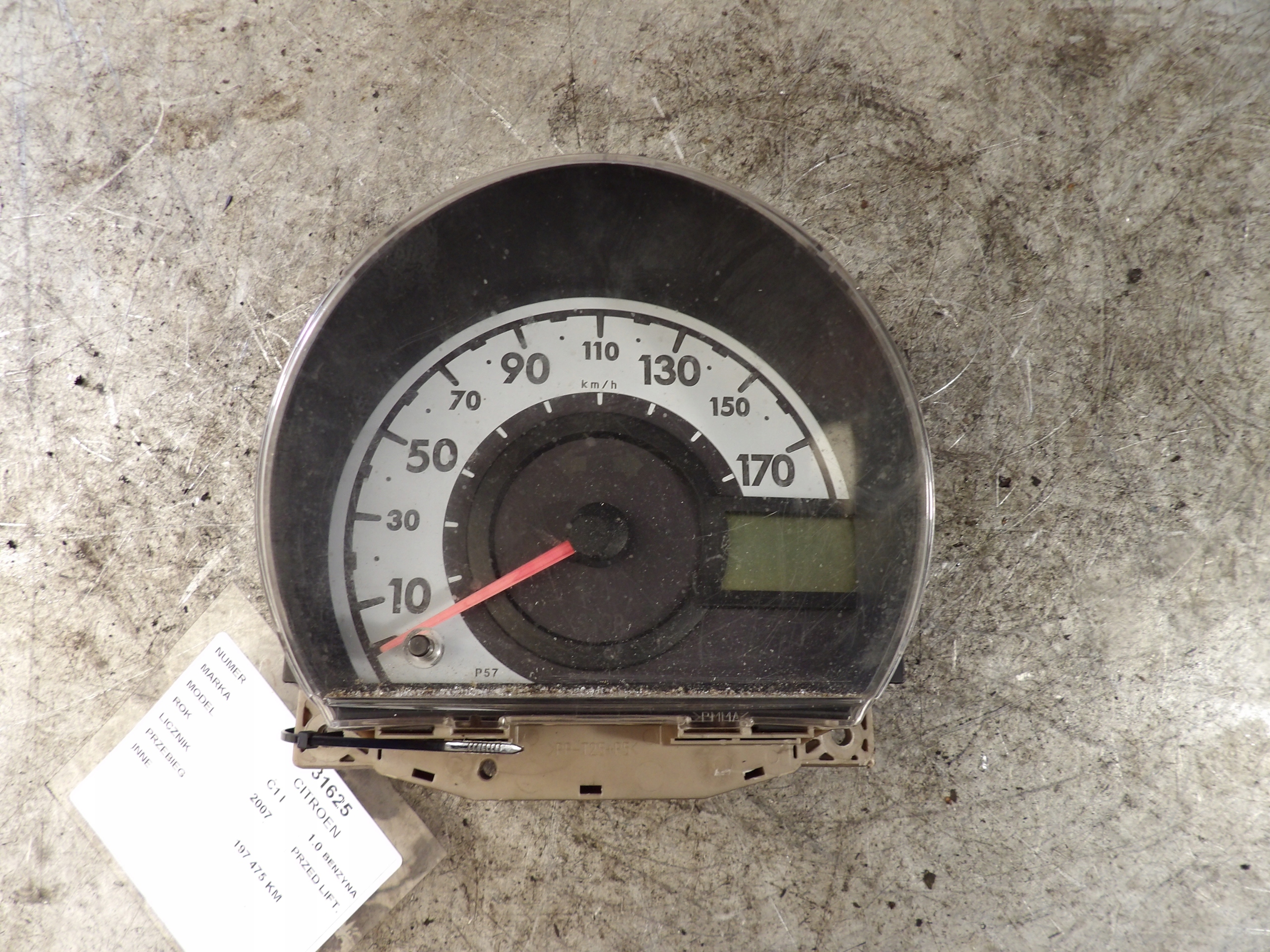 Citroen C1 and dials, liczniki 1,0B