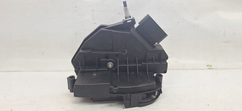 lock door FORD FOCUS right rear part BM5AA26412AE