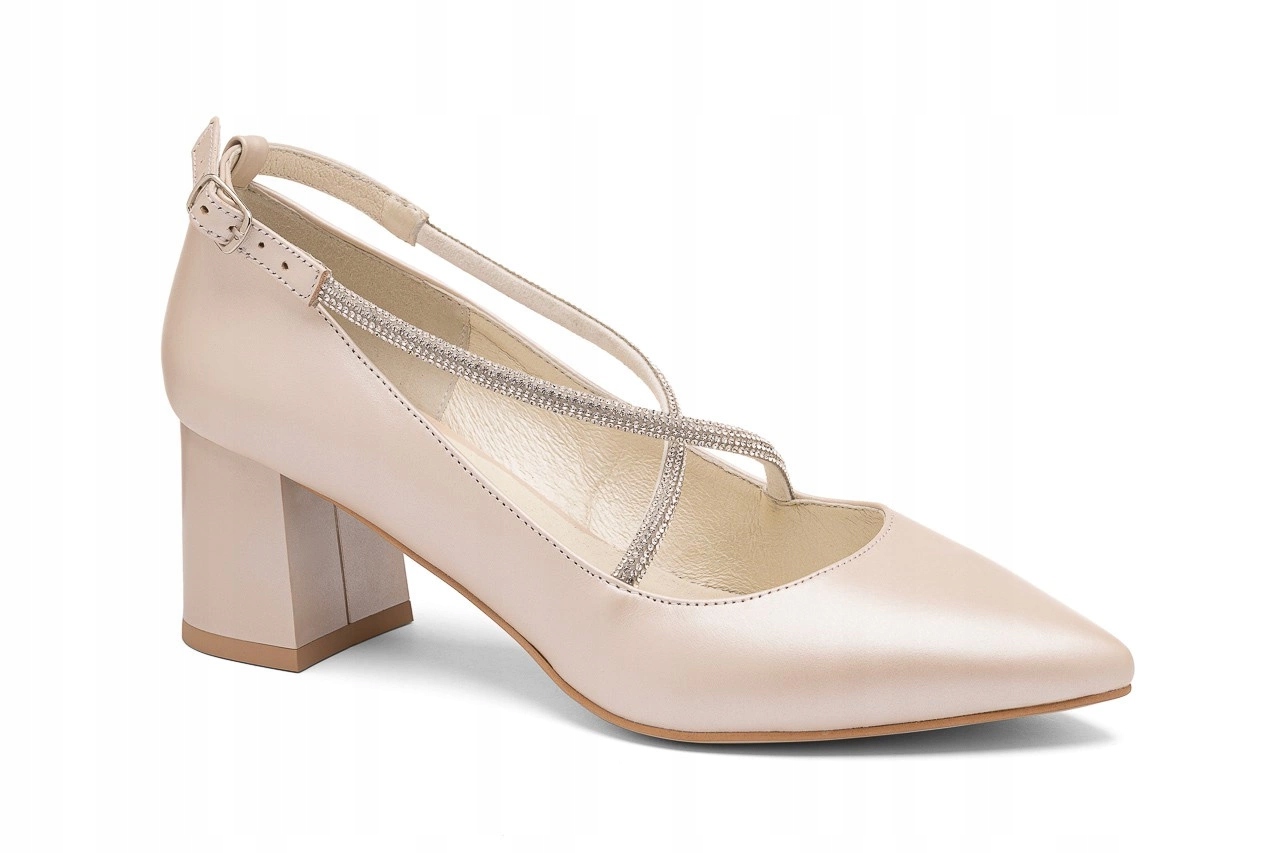 Nízké lodičky Borůvka s ozdobnými proužky do kříže béžová Butdam 40