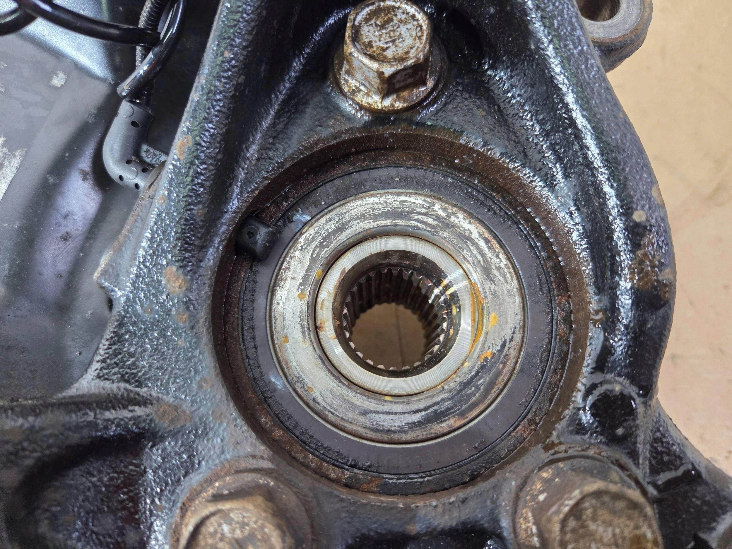 Toyota Corolla E21 1,8 Hybrid swing front left 43212024XX (Z609)