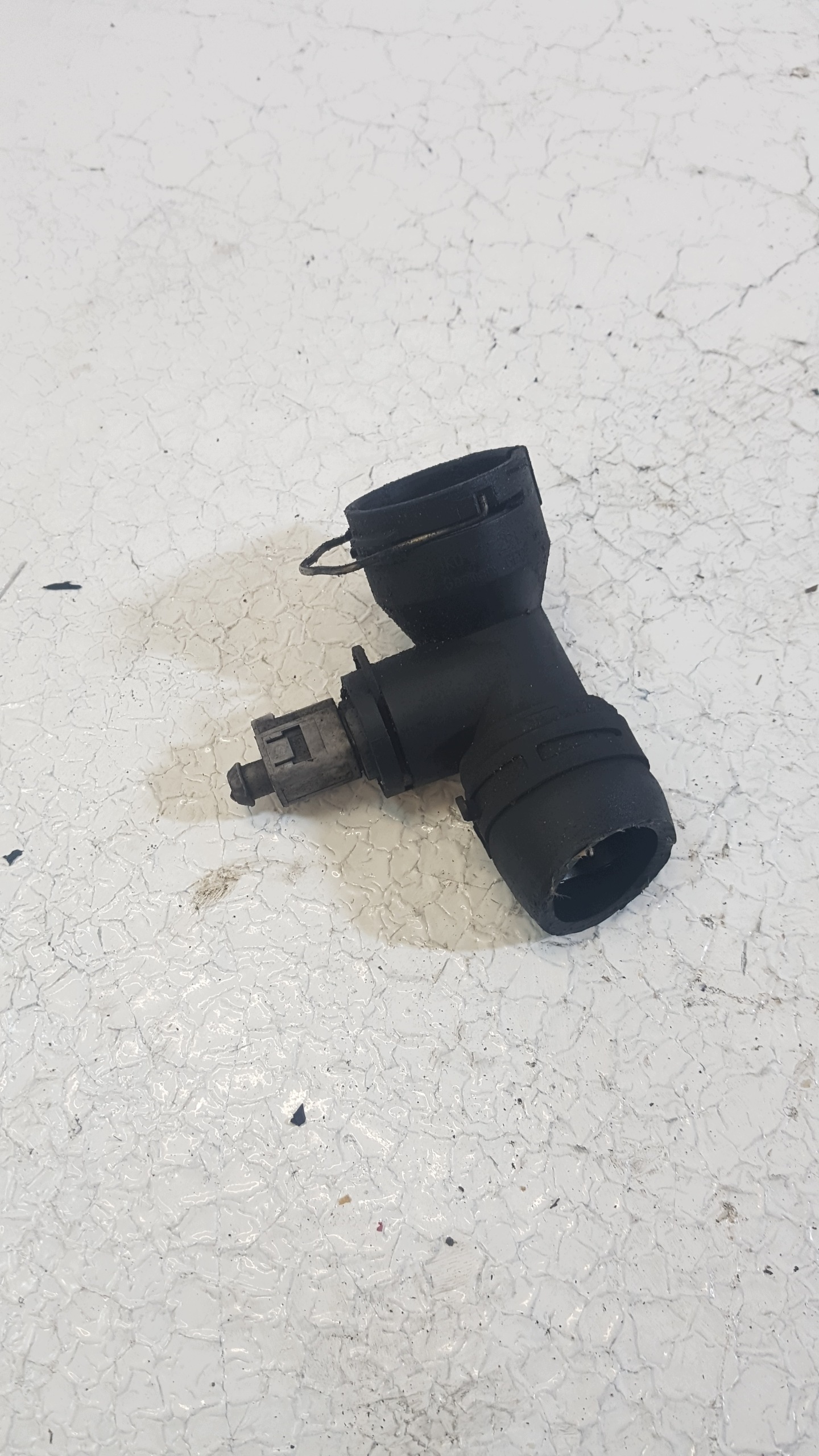 clutch of water VOLKSWAGEN JETTA 2