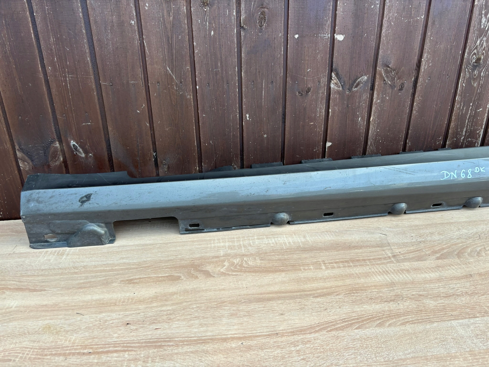 MERCEDES E-KLASA W207 COUPE CABRIO left moulding threshold threshold DN68