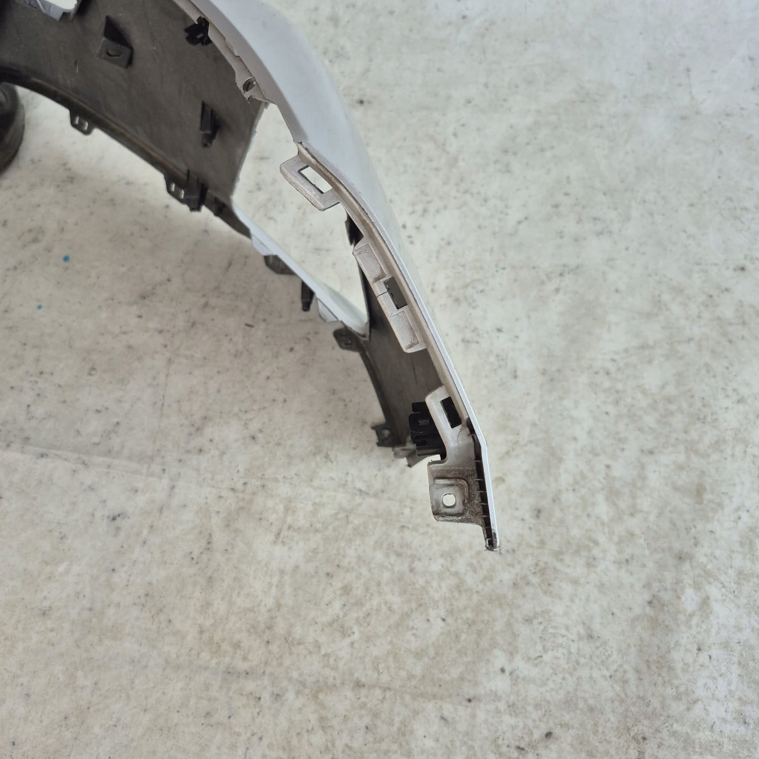 HYUNDAI I20 III 3 20-23 bumper front front PDC