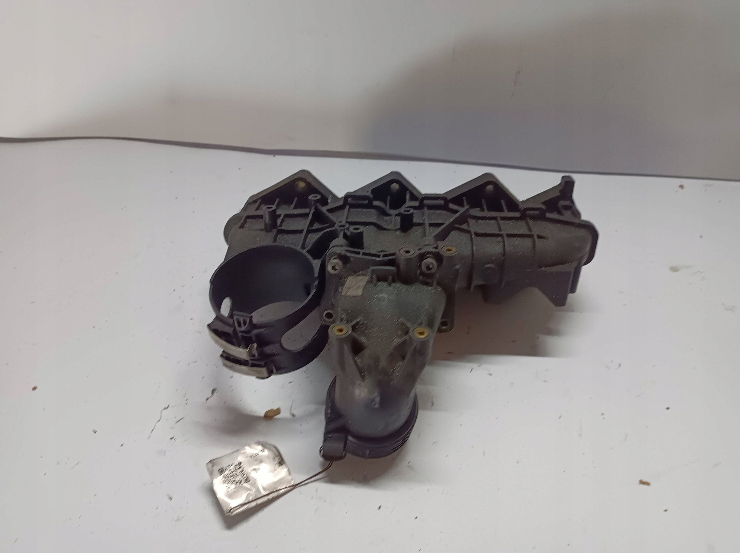 intake manifold Mercedes-Benz C W204 A6460902337