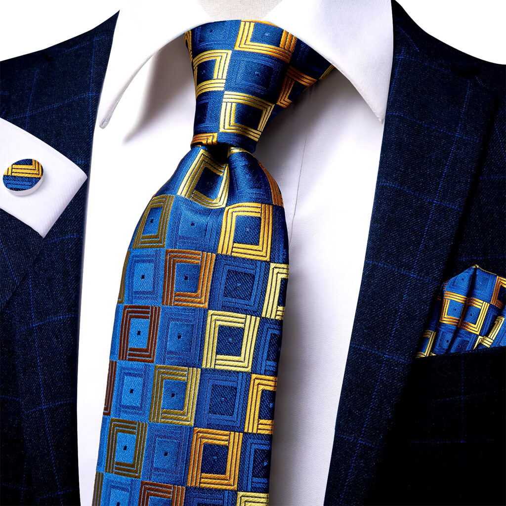 Hedvábná žakárová sada: kravata, manžetové knoflíčky, kapesníček – safírová zlatá, čtvercový vzor