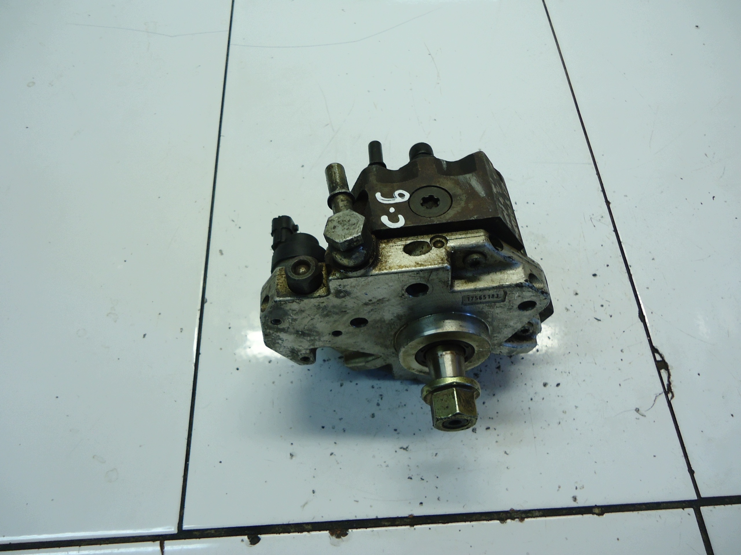 PEUGEOT 1.4HDI einspritzpumpe 0445010042