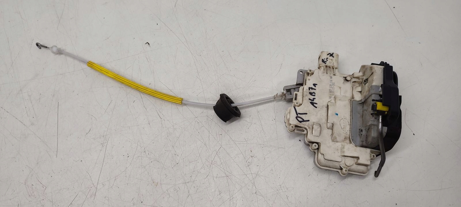 lock door rear part rear right Audi A4 B7 2,0 TDI