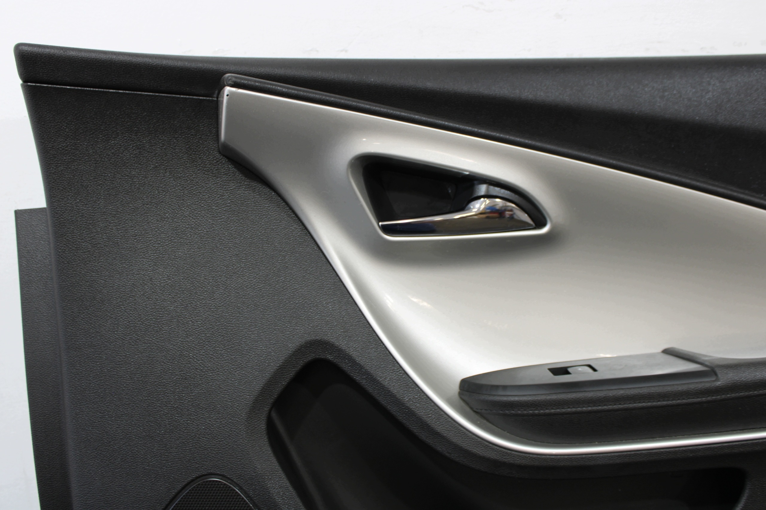 tapacír bok dveře pravý předek OPEL AMPERA