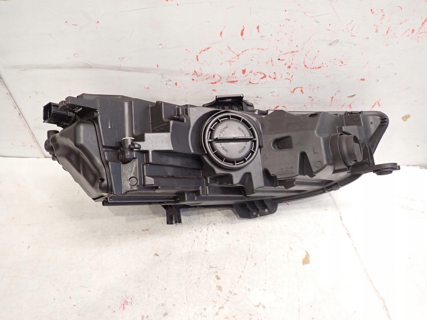 light front front left AUDI A4 B9 LIFT 2019- FULL LED 8W0941011
