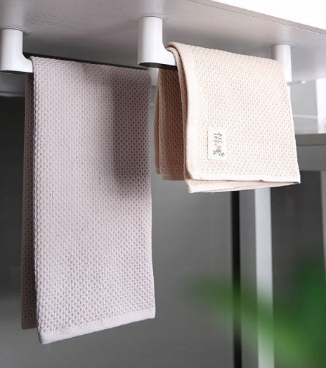 WIESZAK ŁAZIENKOWY NA RĘCZNIK UCHWYT 46,6CM Kod producenta 1055943936