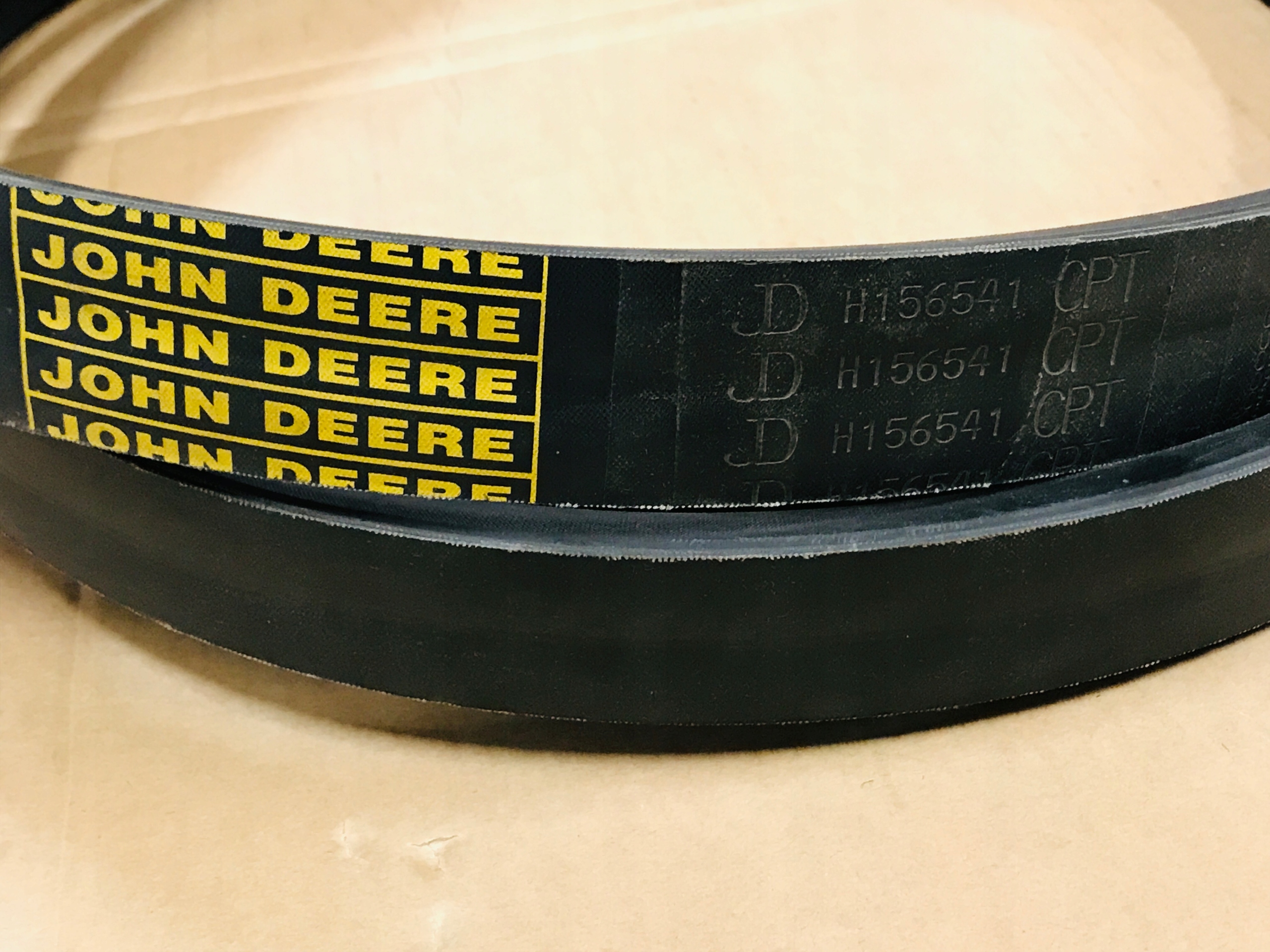 JOHN DEERE оригинальный H156541 клиновой ремень фидера