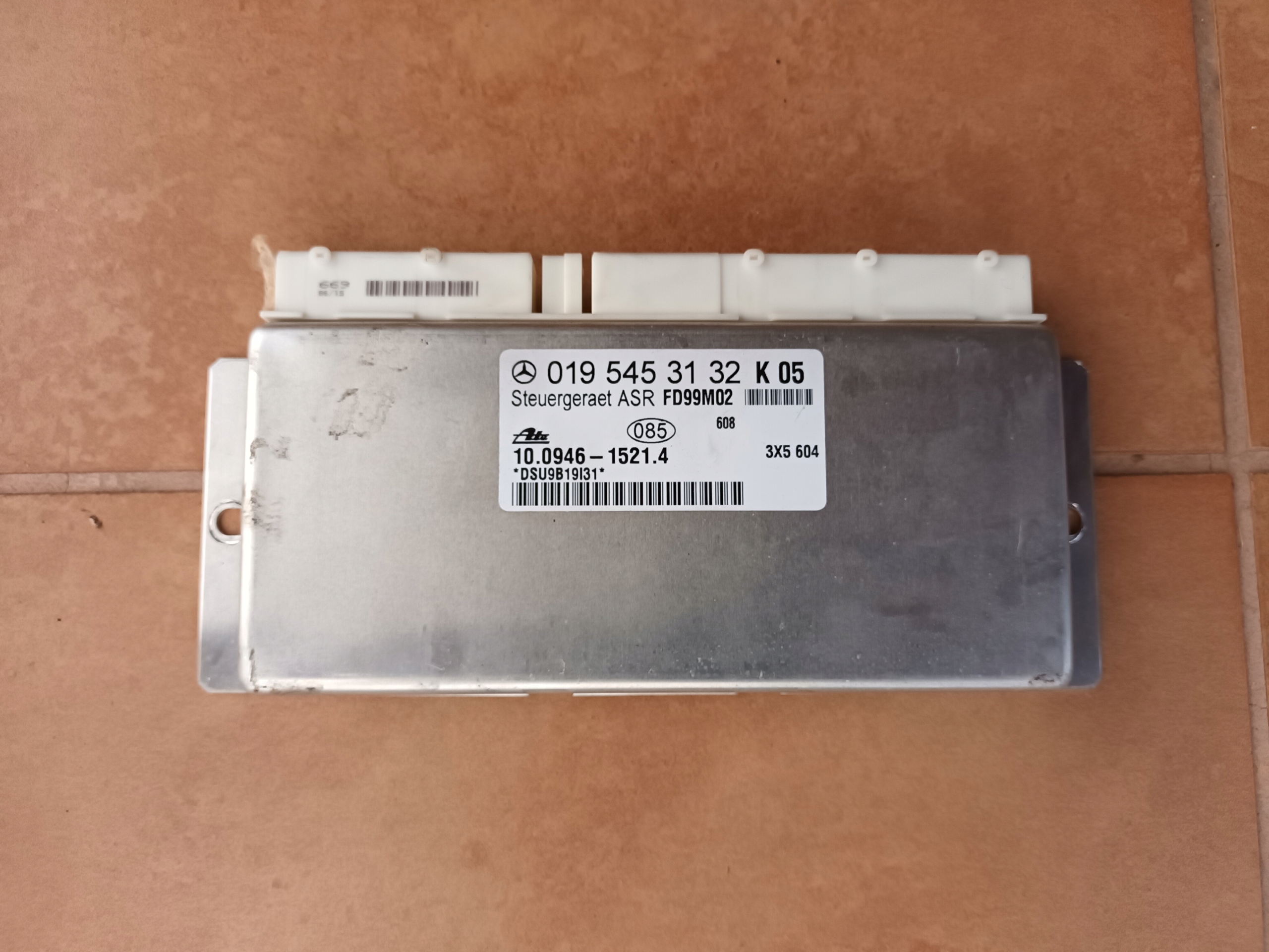 control unit ASR MERCEDES CLK W208 0195453132